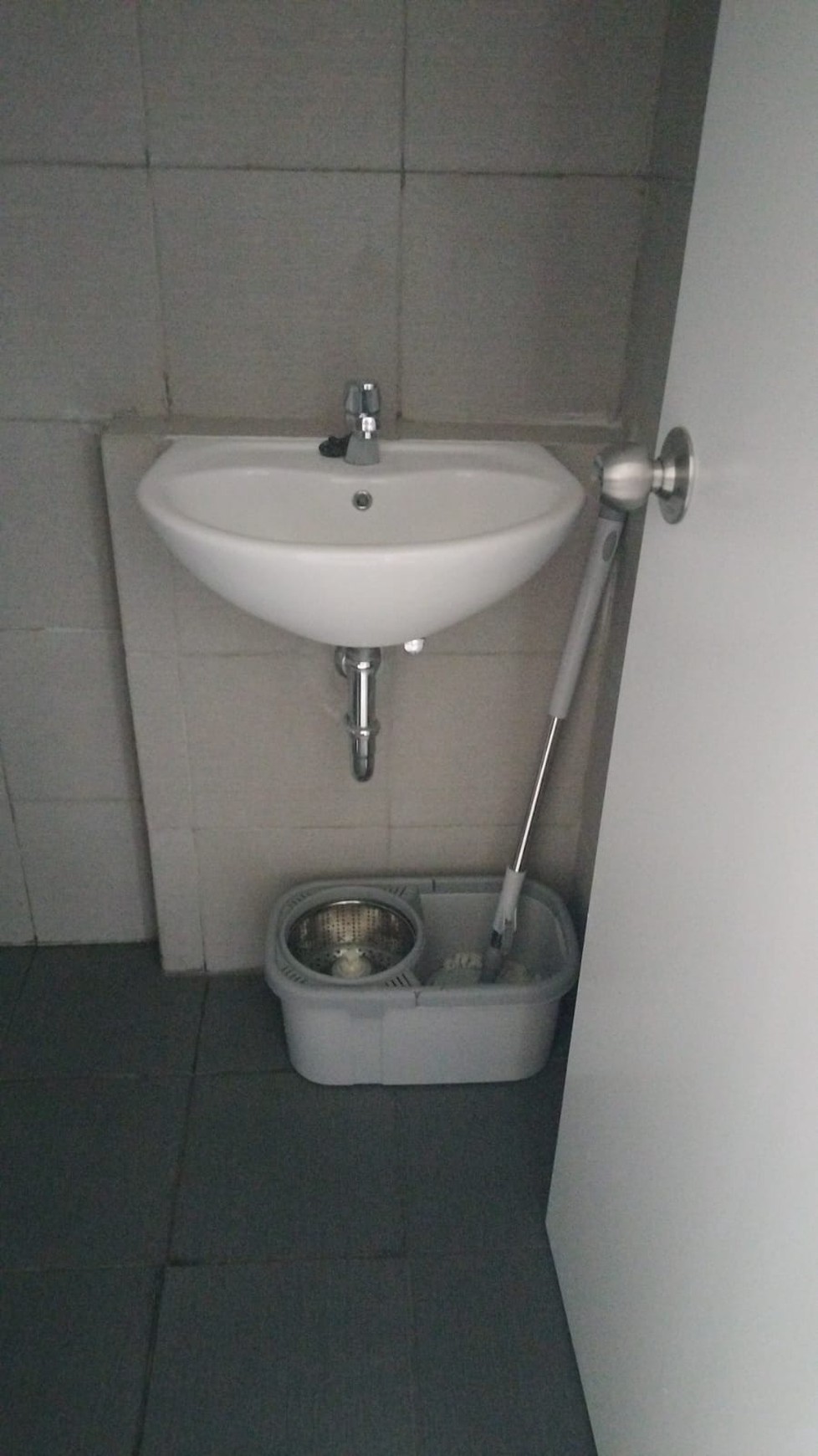 Disewakan Apartemen Citraland Vittotio Tipe 1 Bedroom Full Furnished Tower Alessandro - Lantai 19 - Area Wiyung Dekat Pakuwon Mall