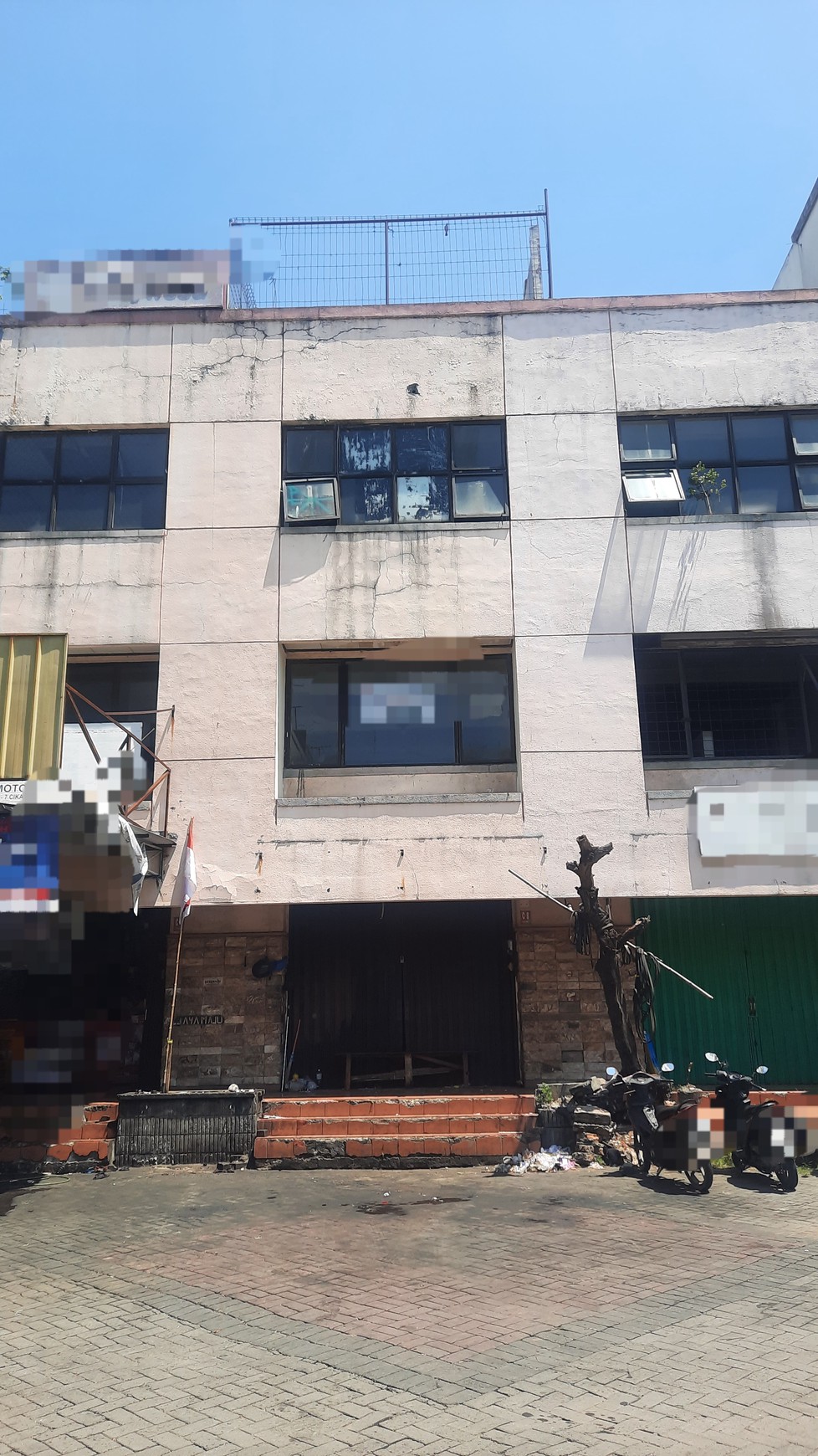RUKO UNION SQUARE UKURAN LUAS DI LOKASI STRATEGIS DALAM KOTA LIPPO CIKARANG DEKAT DENGAN BERBAGAI FASILITAS PUBLIK