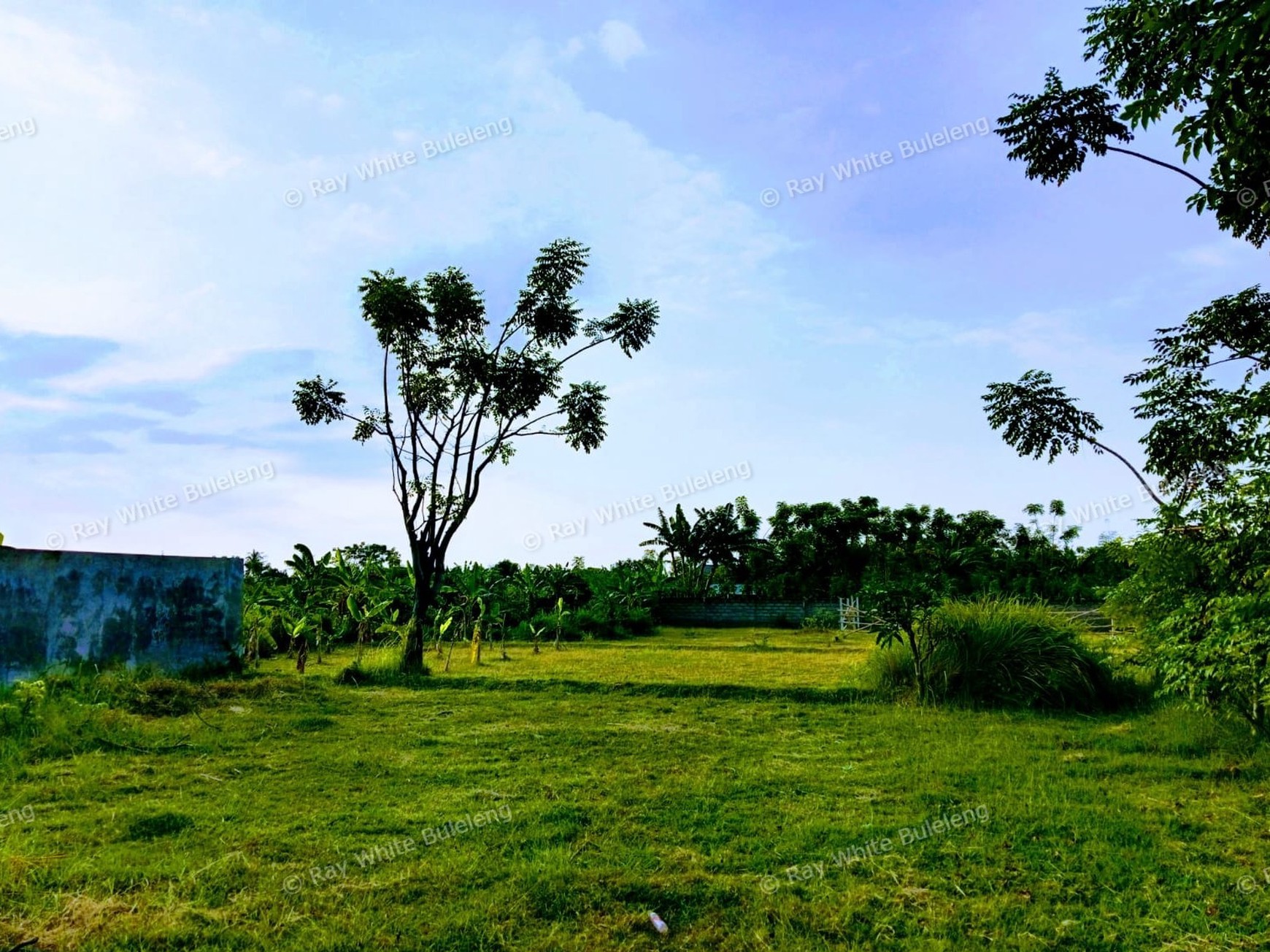 Prime Land in Peaceful Villa Complex - Just 400 Meters from the Beach