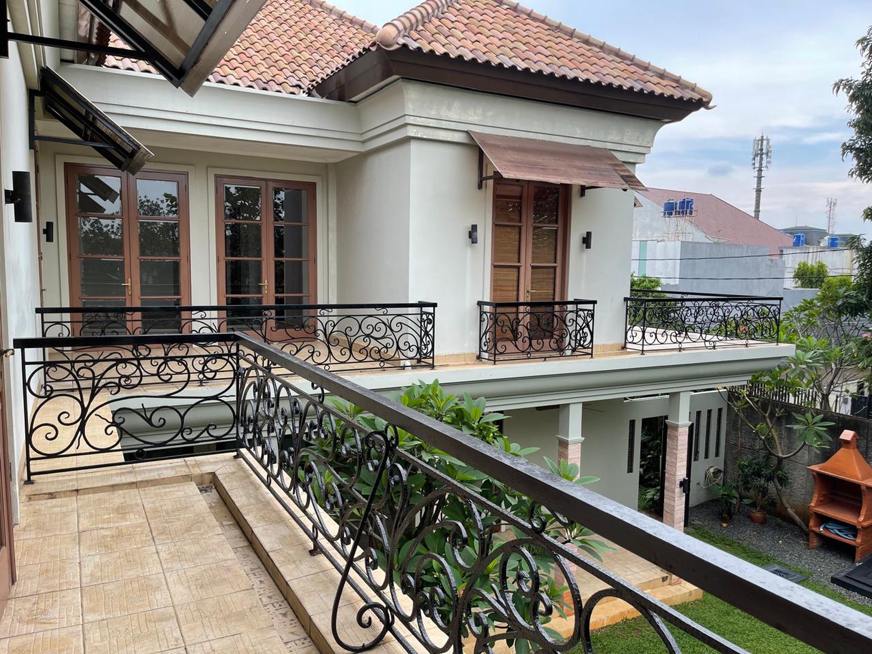 BEAUTIFUL HOUSE AT KEMANG AREA