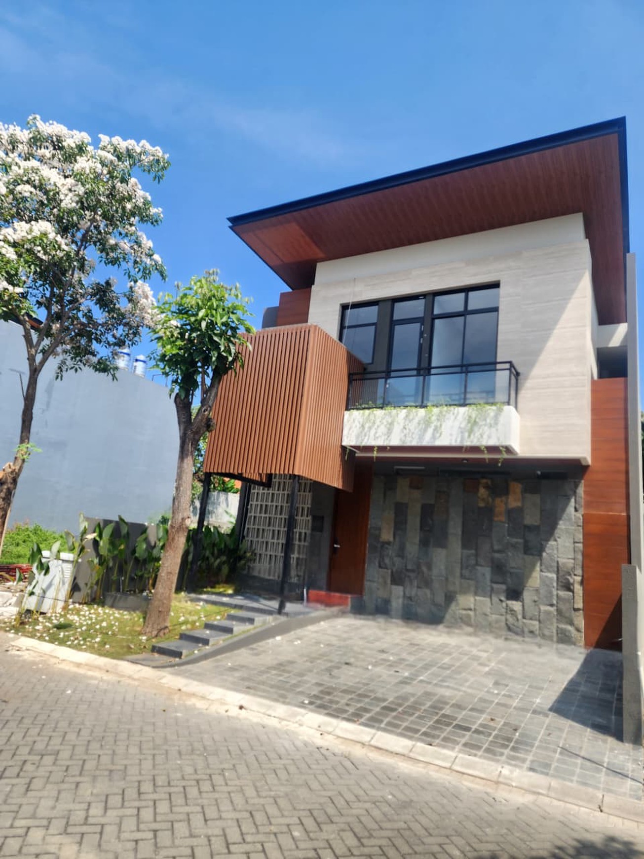 Dijual Rumah Brand NEW Minimalis Modern Citraland