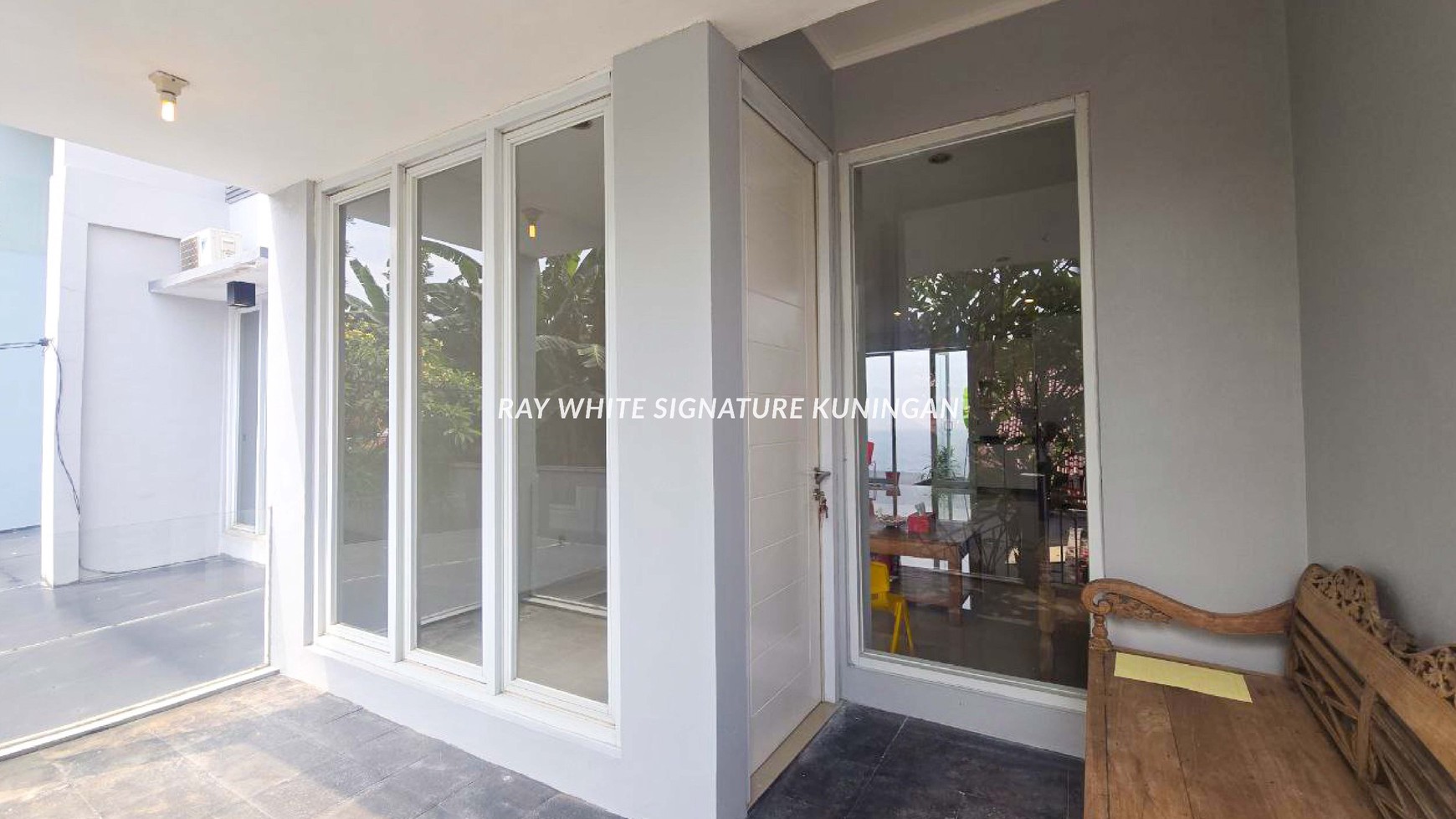 Dijual Rumah Siap Huni Di Town House Cilandak , Lokasi Dekat Tol 