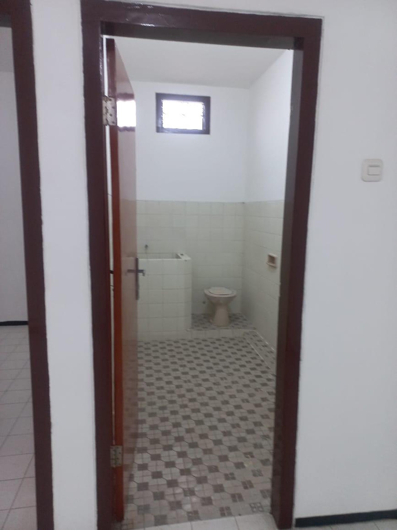 Rumah Dijual Petemon Sidomulyo Sawahan Surabaya