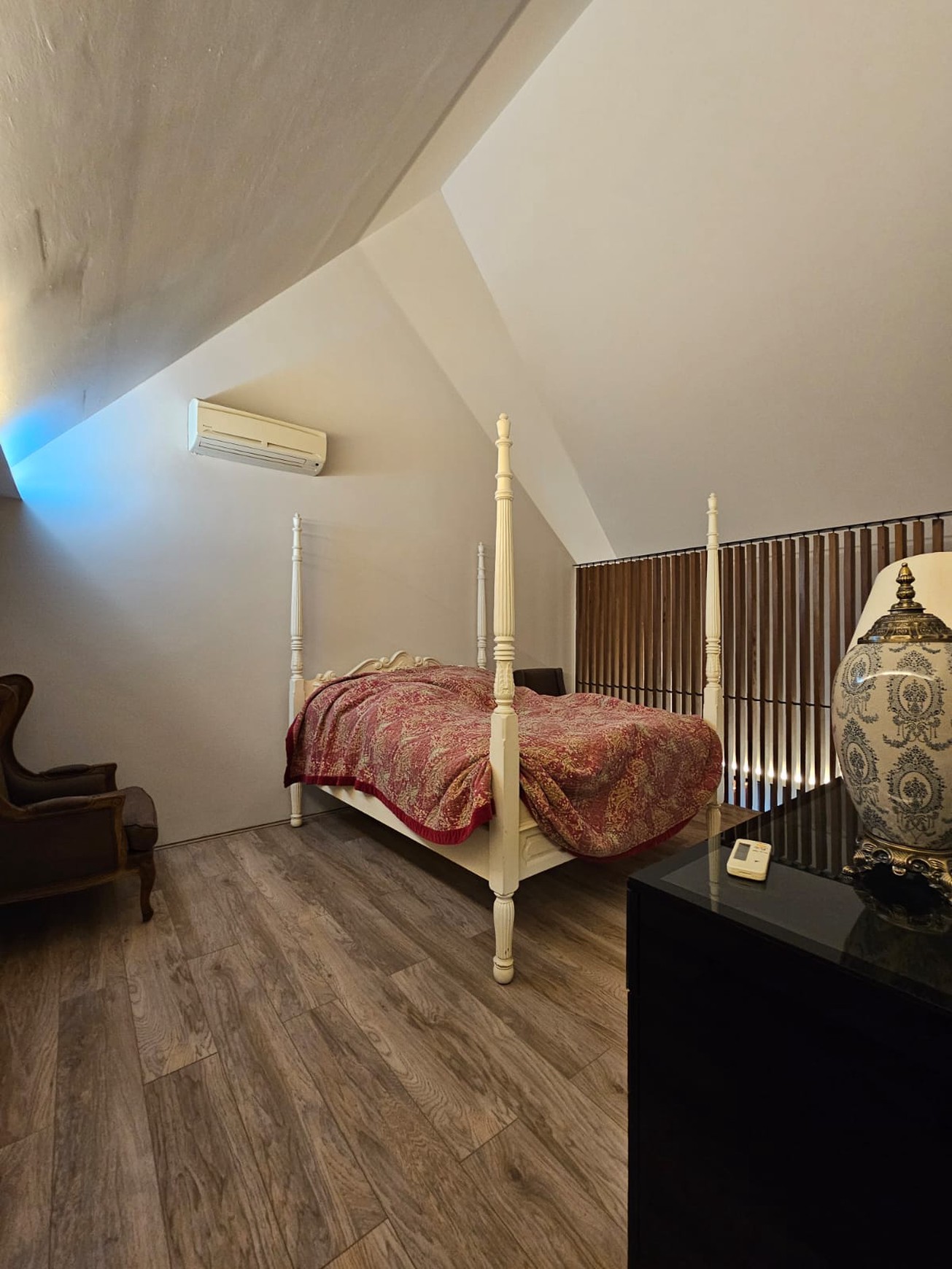 Rumah megah ,cantik dibangun dengan m-system di radio dalam ,kebayoran Baru