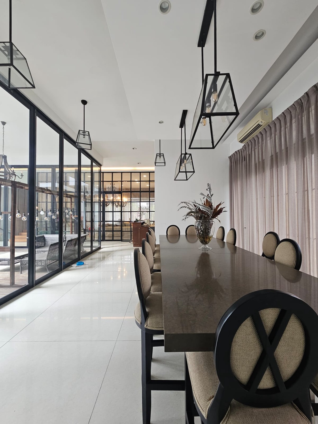 Rumah megah ,cantik dibangun dengan m-system di radio dalam ,kebayoran Baru