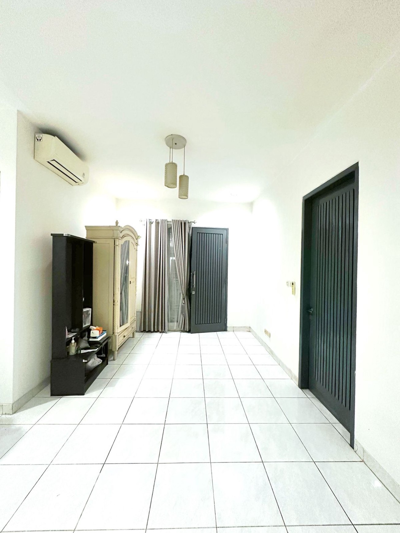 Hot Sale. Rumah 2 Lantai Di Nusaloka, BSD