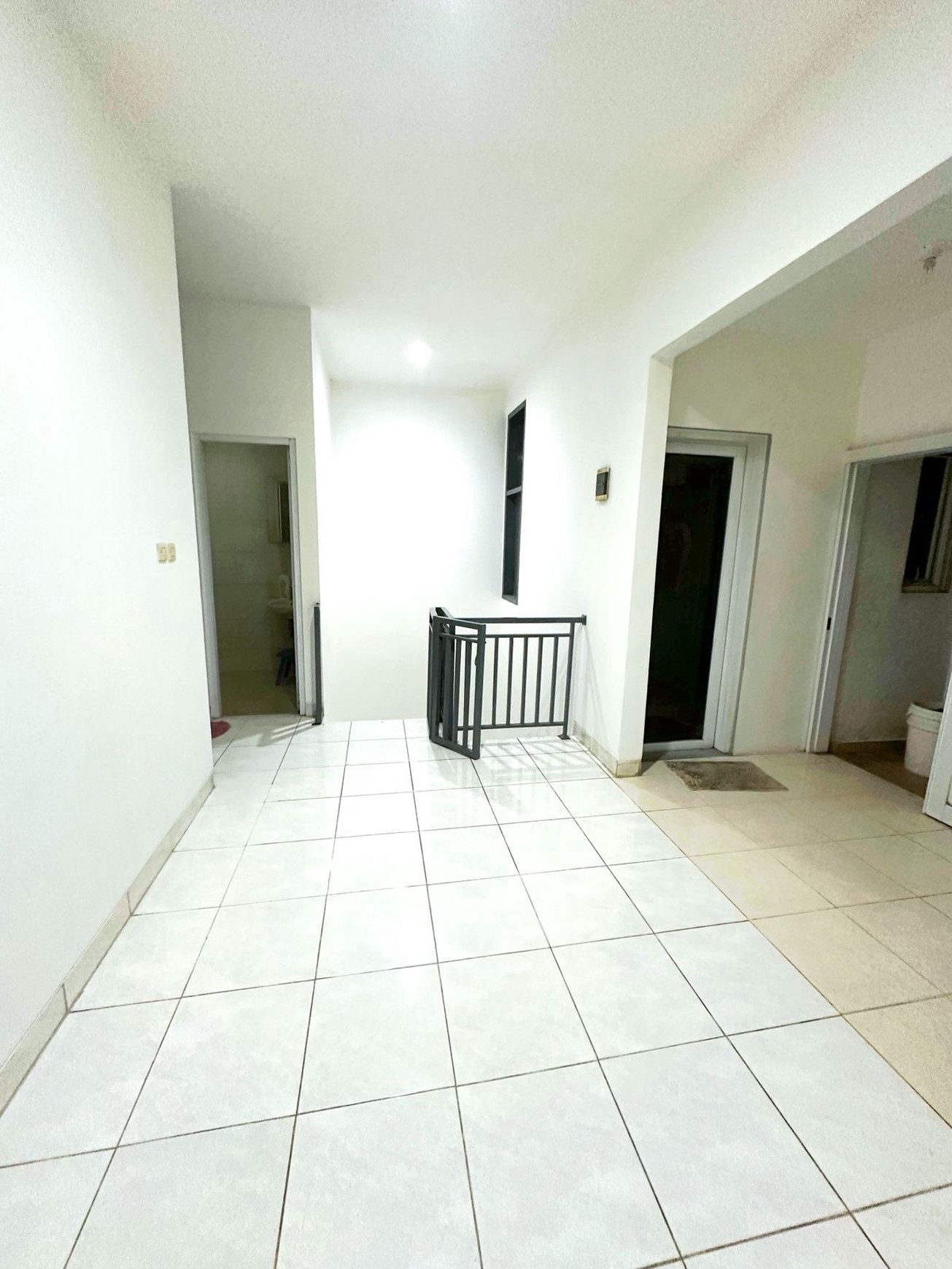 Hot Sale. Rumah 2 Lantai Di Nusaloka, BSD
