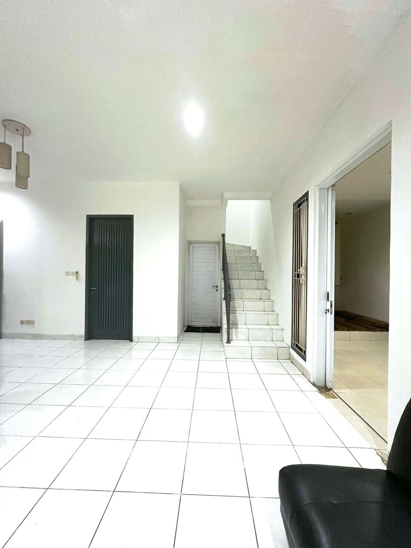 Hot Sale. Rumah 2 Lantai Di Nusaloka, BSD