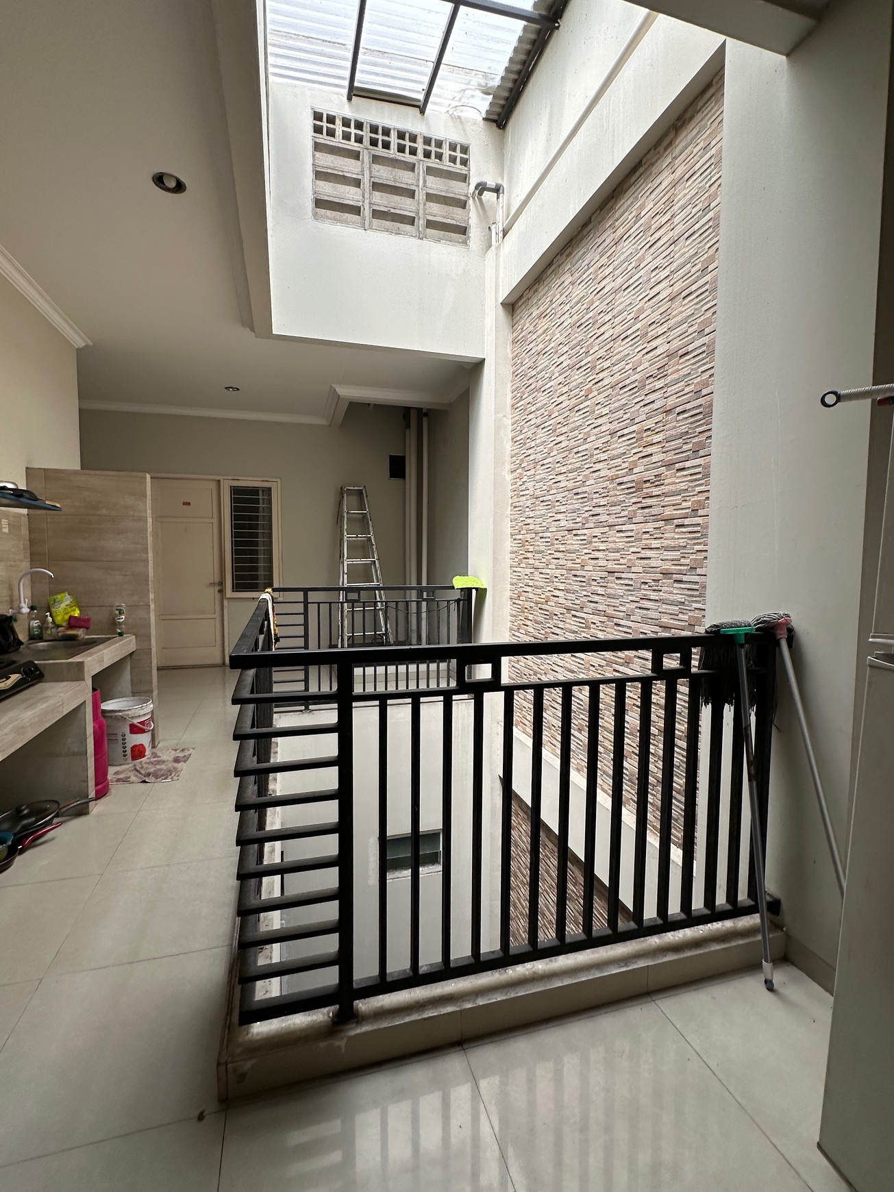 Dijual Rumah Kost, Di Daerah Cempaka Putih