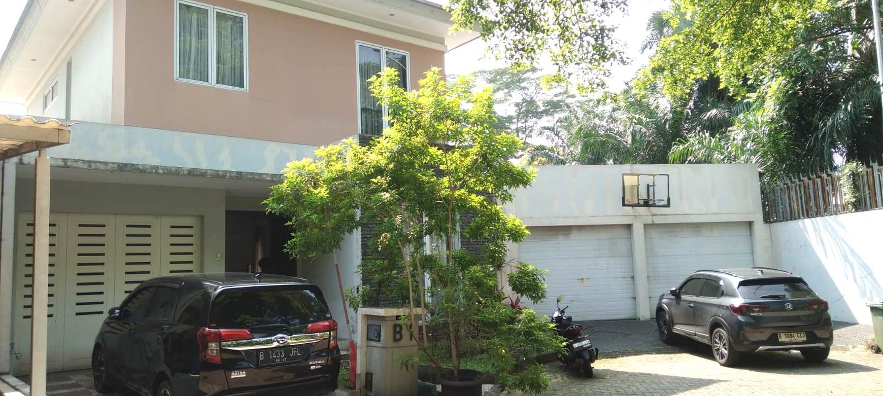 Dijual Rumah di JL. Hartono raya Premier Park Modernland Tangerang