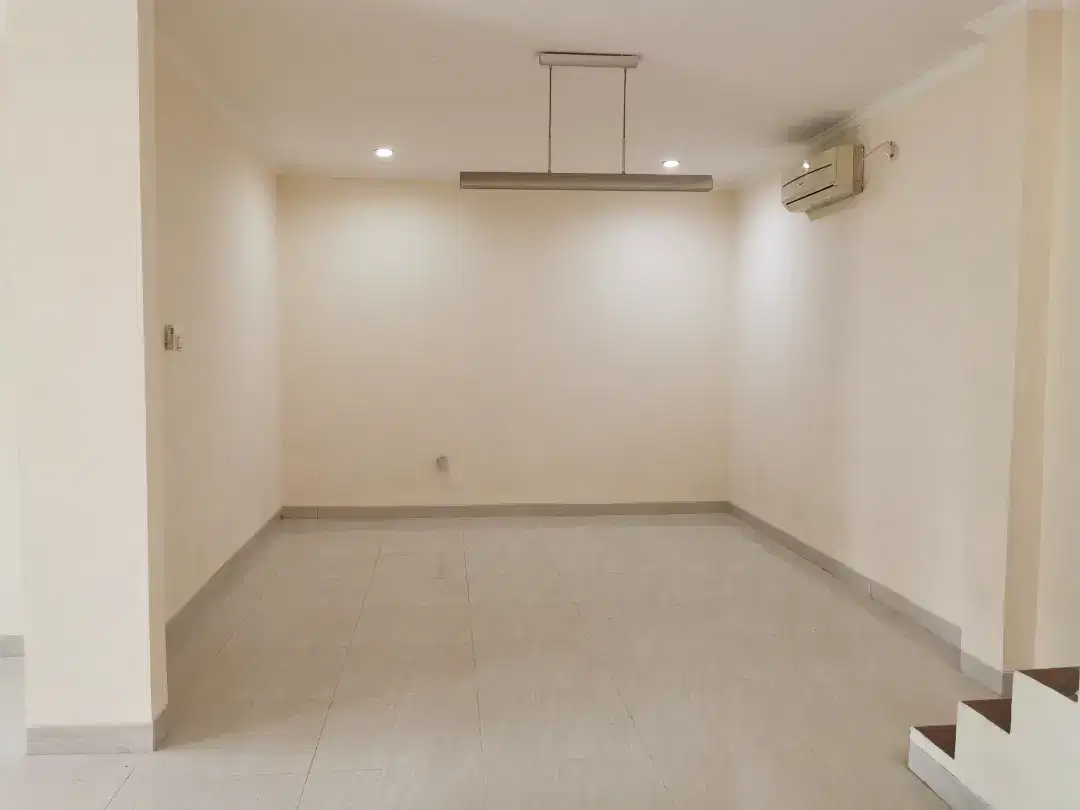 Fast Rent. Rumah Bagus Serpong Park Brilliance, Serpong