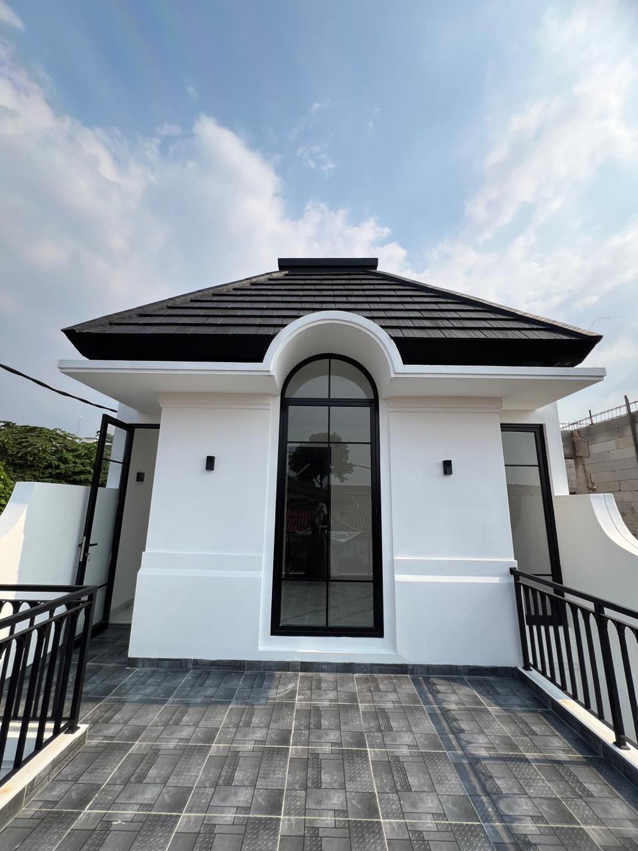 Rumah Bagus Di komp Deplu Pondok Aren Tangerang Selatan
