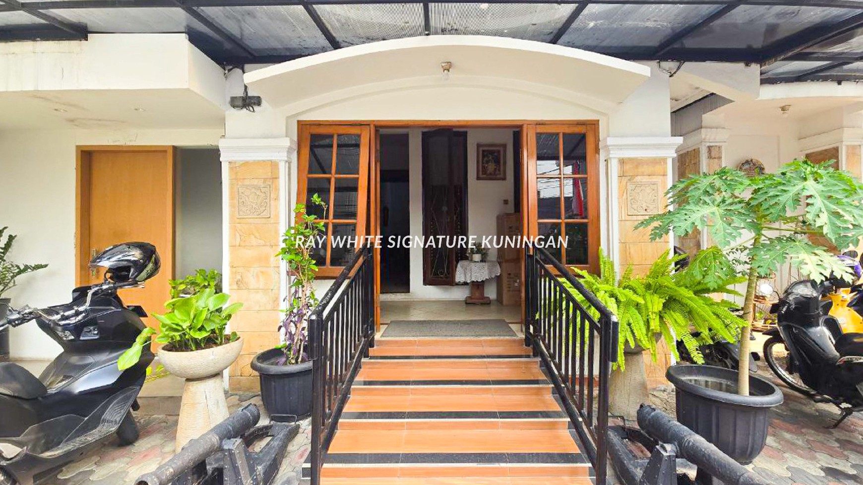 Kost dan Kantor di Jl Dwijaya Raya Cocok Untuk Investasi Jalan Lebar