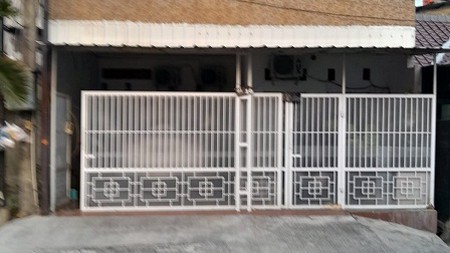 Dijual Rumah Nyaman di Simprug Poris Tangerang Kota