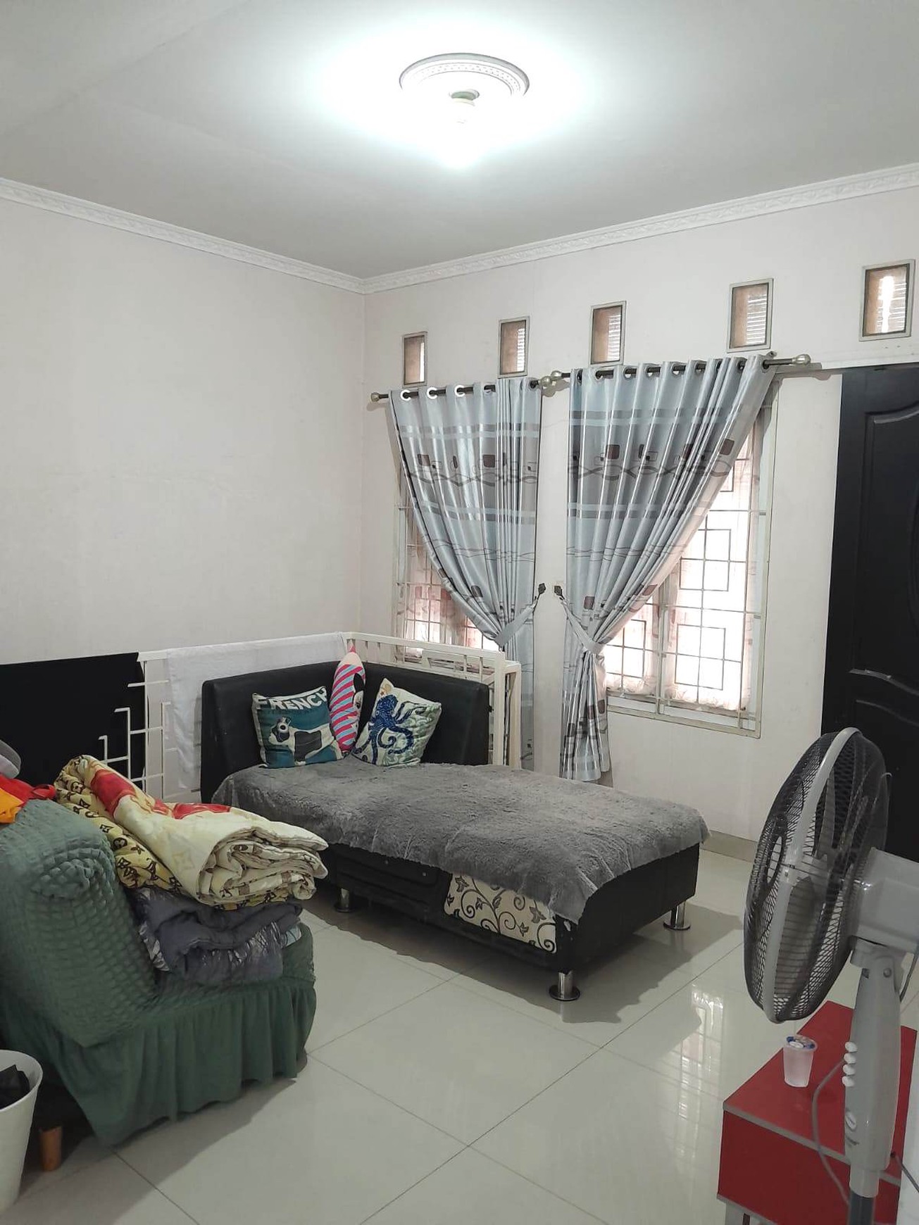 Dijual Rumah Nyaman di Simprug Poris Tangerang Kota