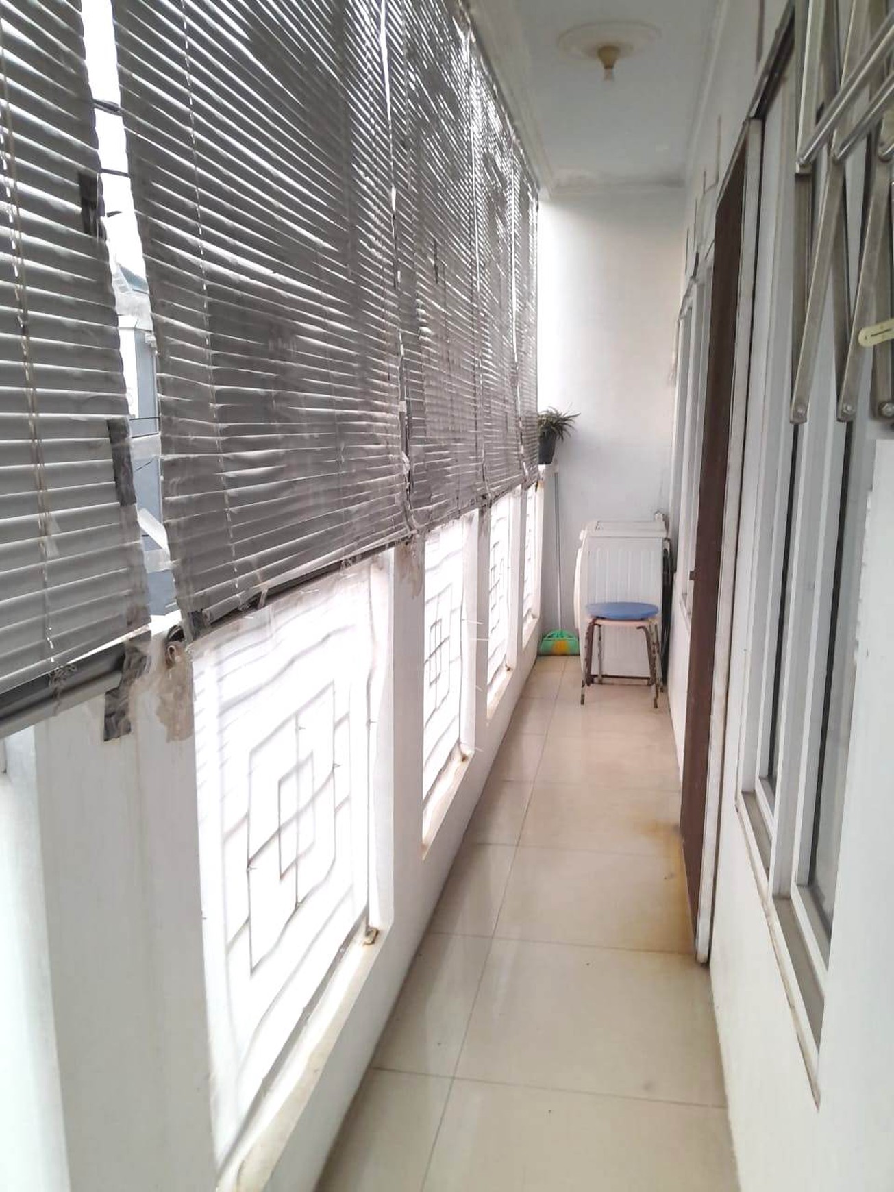 Dijual Rumah Nyaman di Simprug Poris Tangerang Kota