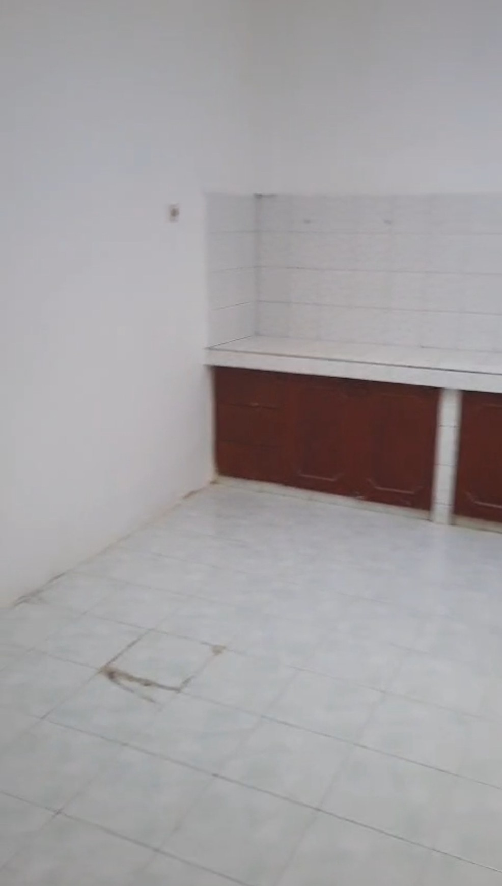 Disewakan Rumah Pucang Anom - Gubeng Kertajaya - Surabaya Timur