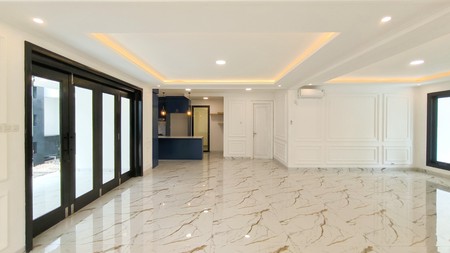 Rumah Bagus,ada kolam renang,jalan lebar di Bintaro Jaya 8