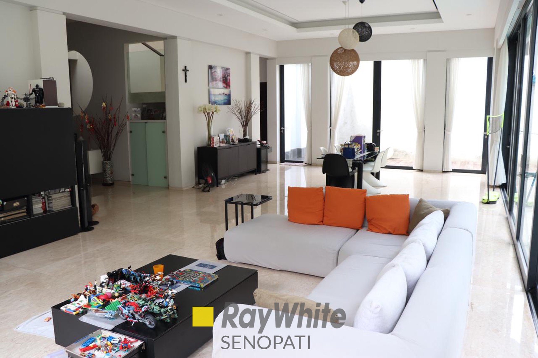 Rumah Bagus Siap Huni Area Pejaten