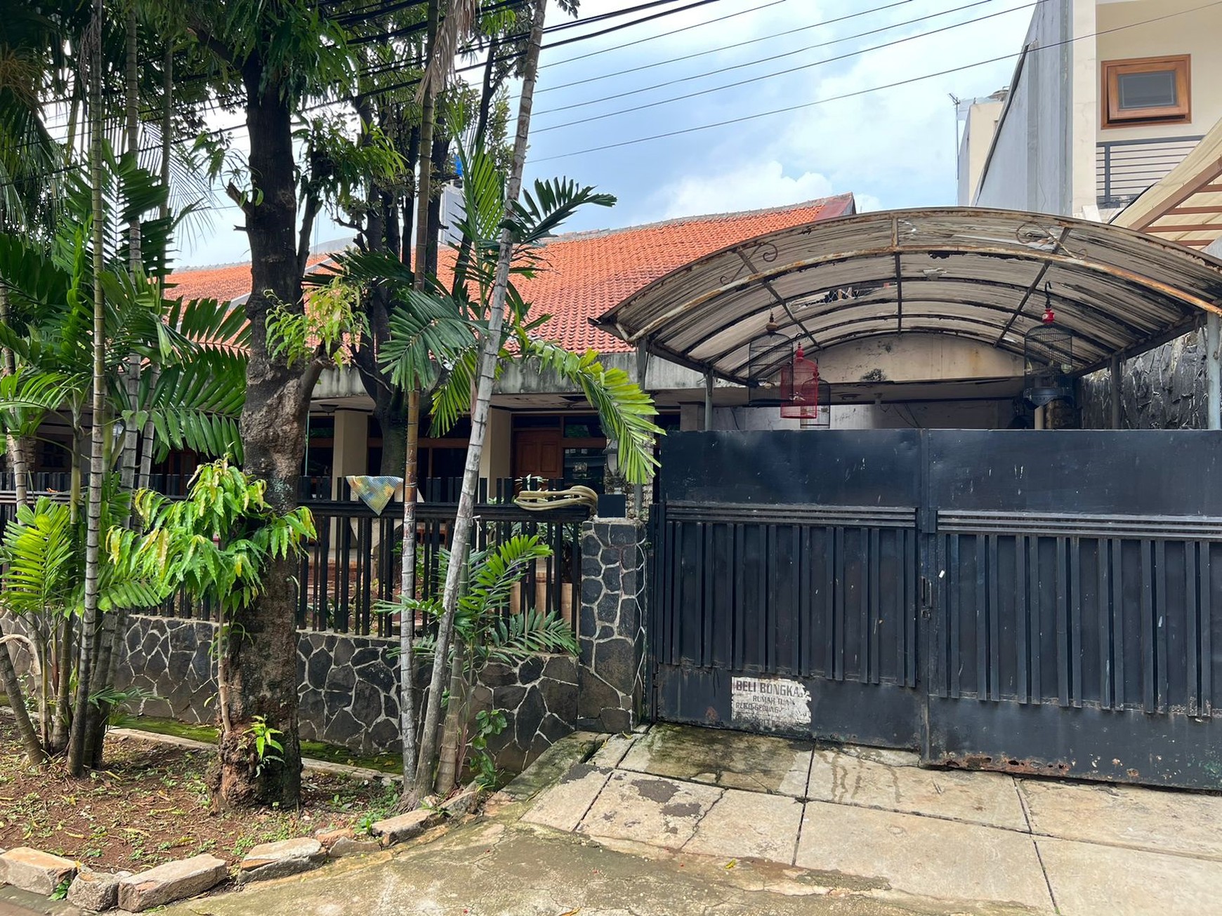 DIJUAL RUMAH JALAN HANG LEKIU KEBAYORAN BARU JAKARTA SELATAN