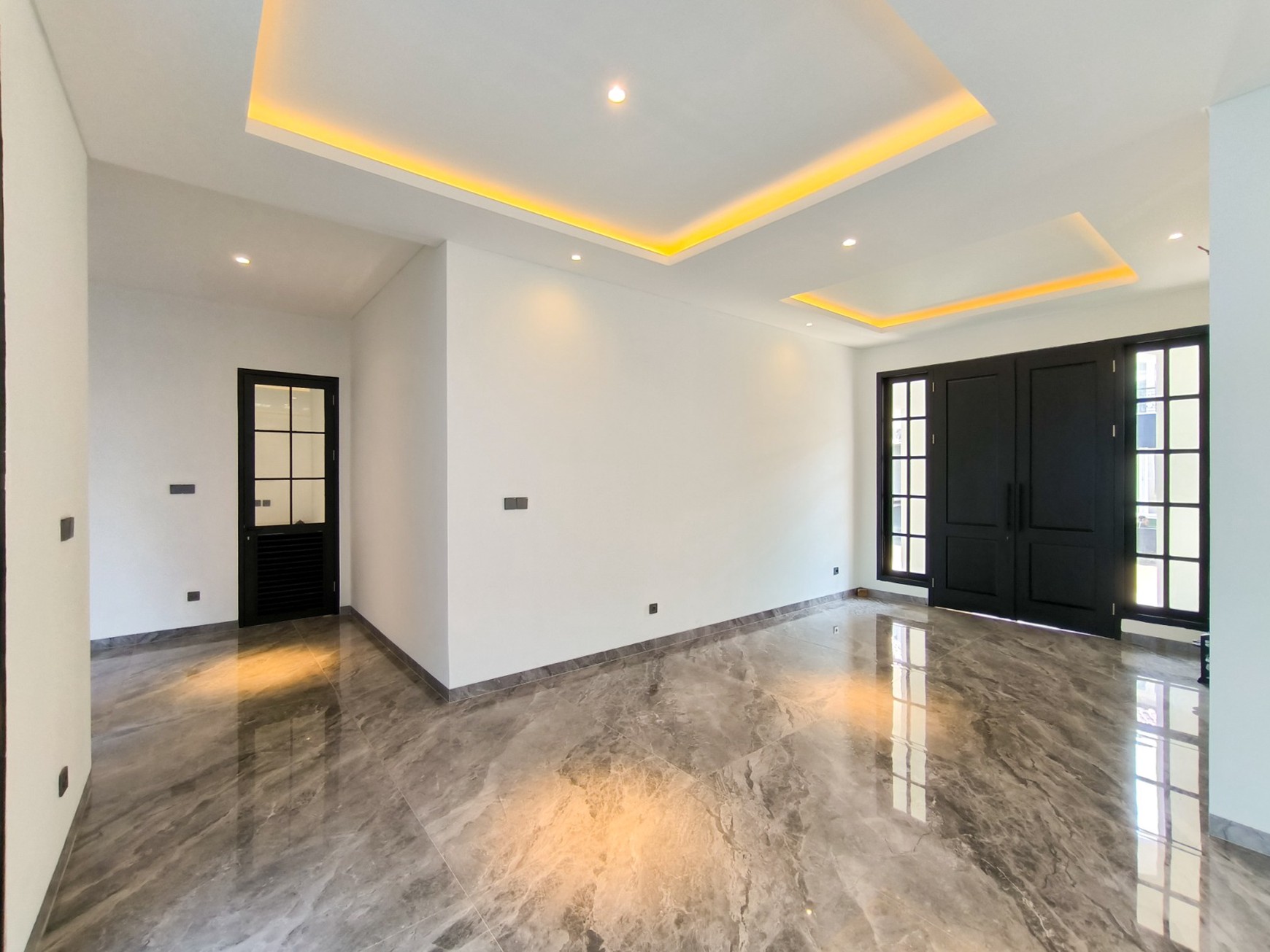 Rumah Baru,dalam cluster di Bintaro Jaya 9.