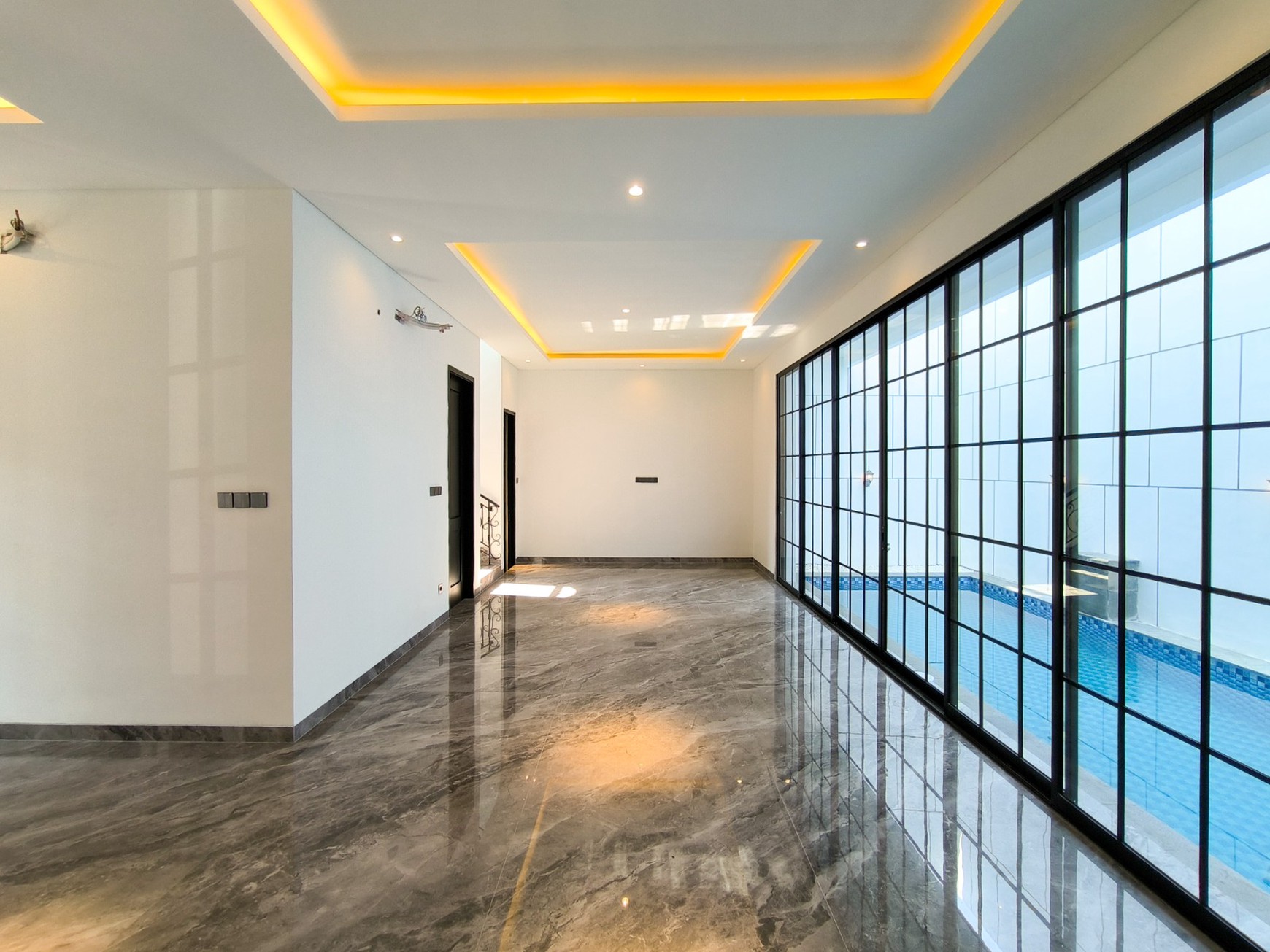 Rumah Baru,dalam cluster di Bintaro Jaya 9.