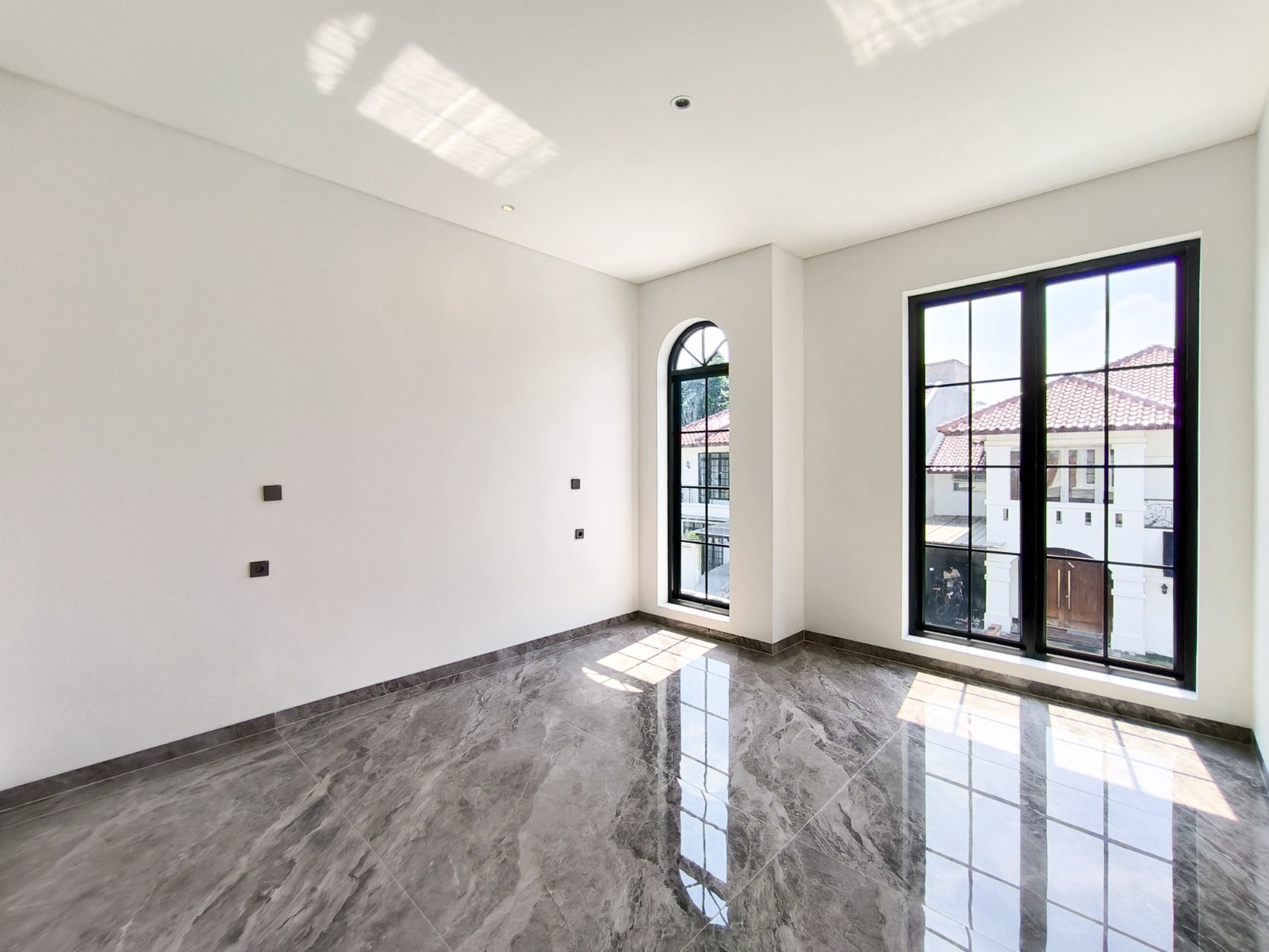 Rumah Baru,dalam cluster di Bintaro Jaya 9.