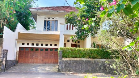 Rumah 2 Lantai Luas Siap Huni dengan Hunian Nyaman @SBintaro, Sektor 5.