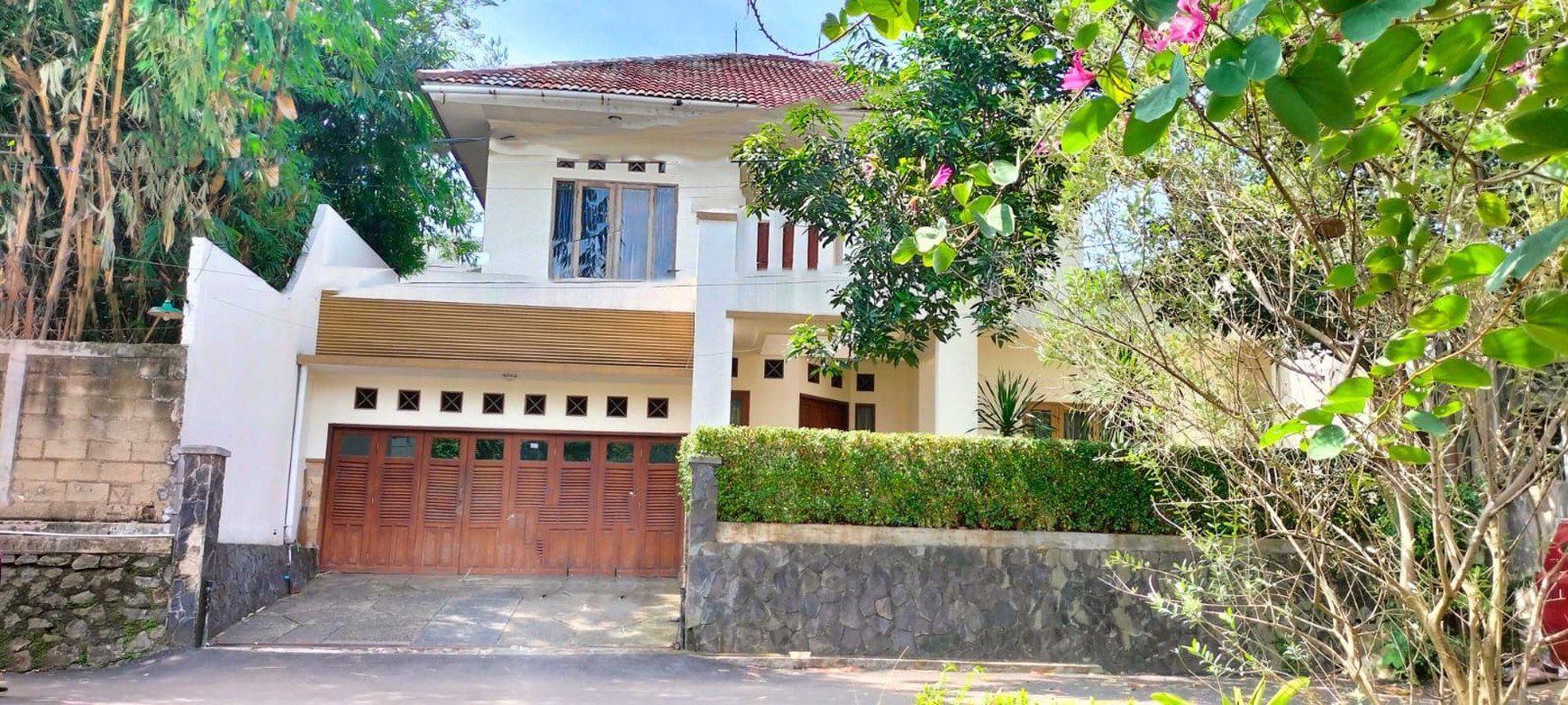 Rumah 2 Lantai Luas Siap Huni dengan Hunian Nyaman @SBintaro, Sektor 5.
