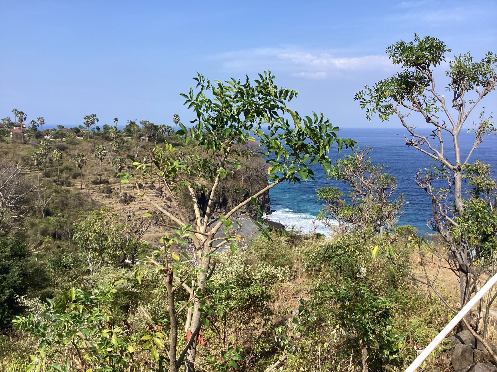 Land Freehold Cliff font Seraya Karang Asem Bali