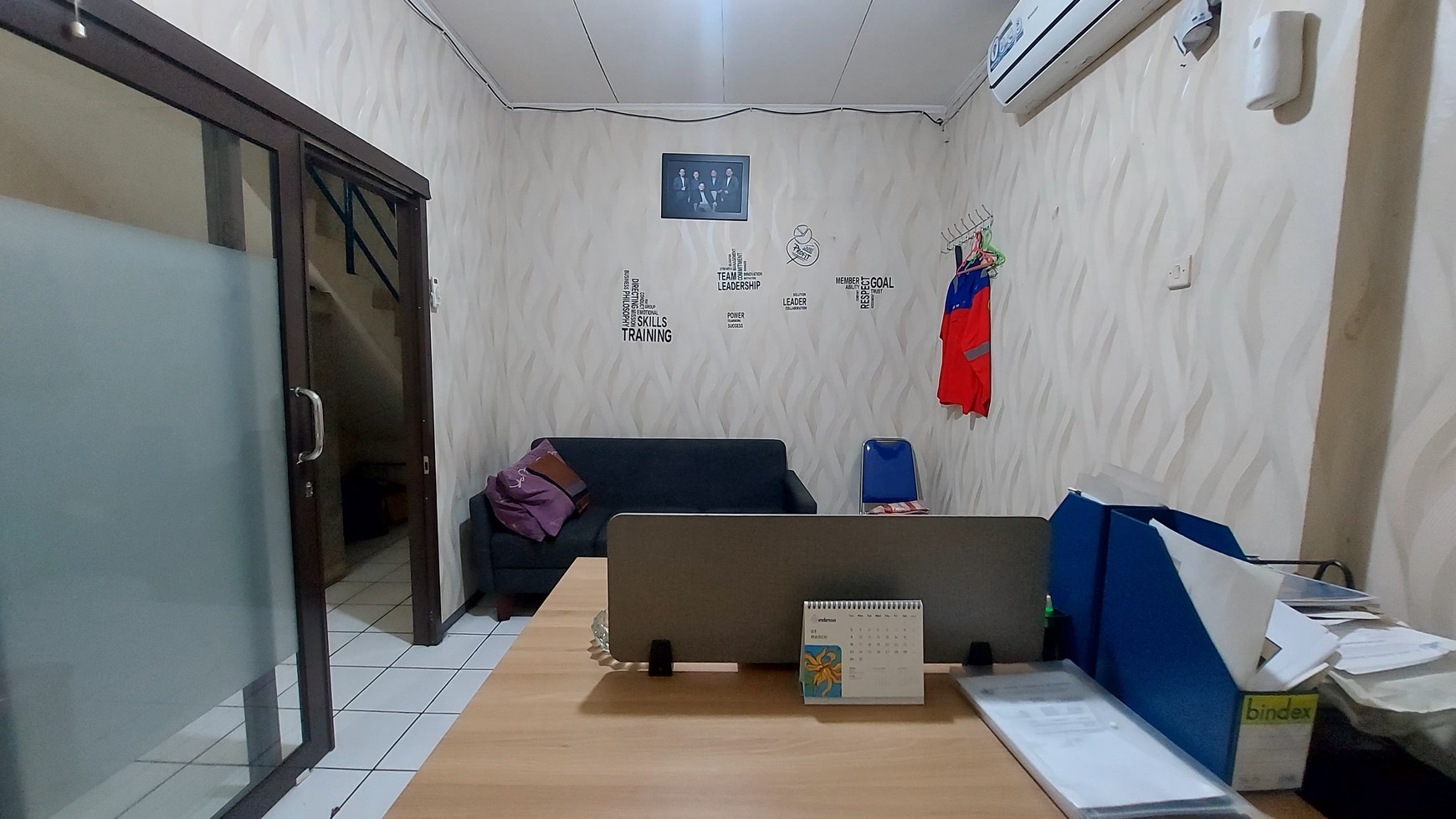 Dijual Cepat Ruko 2,5 Lantai di Jalan Raya Gunung Putri Bogor