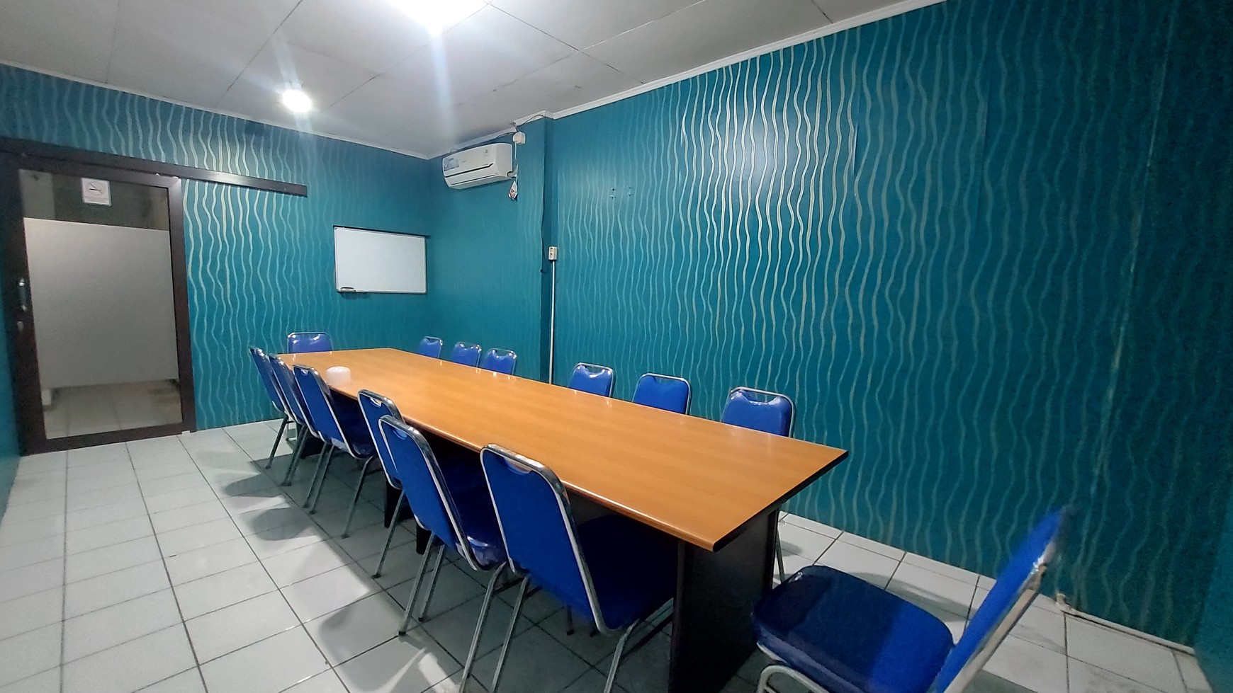 Dijual Cepat Ruko 2,5 Lantai di Jalan Raya Gunung Putri Bogor