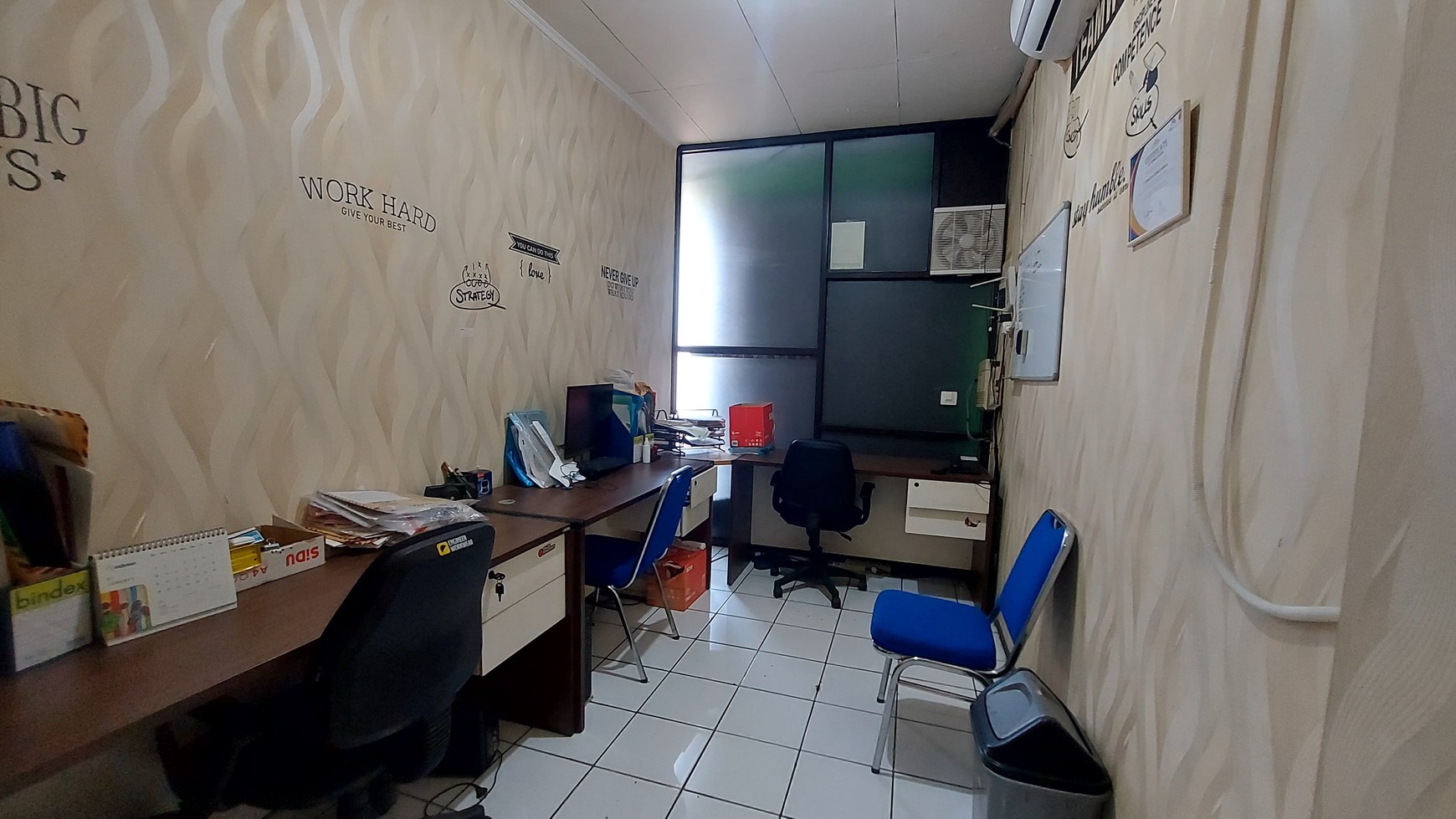 Dijual Cepat Ruko 2,5 Lantai di Jalan Raya Gunung Putri Bogor
