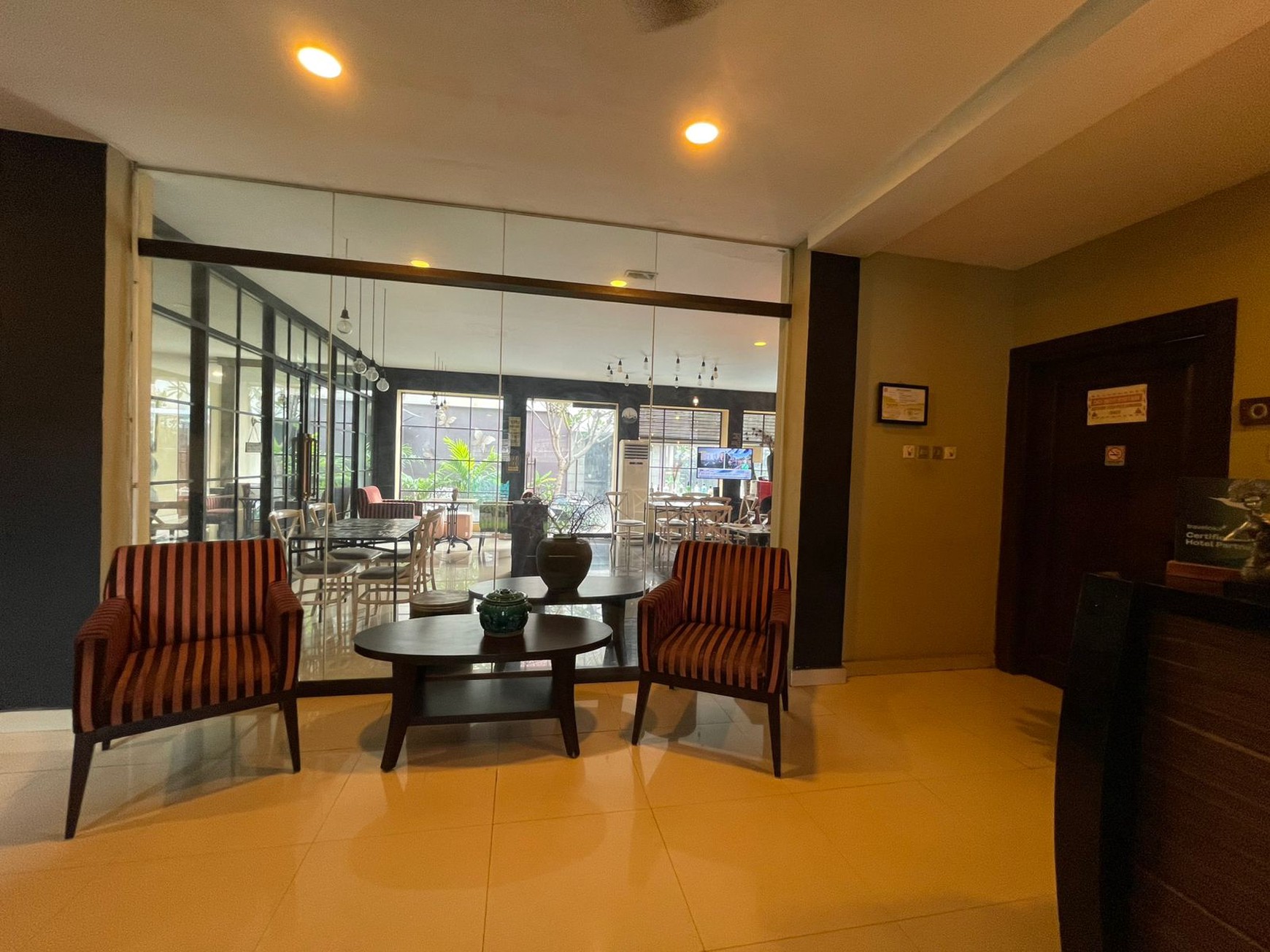 Hotel Mutiara Suites Lokasi Strategis Harga NJOP di Jalan Pangeran Antasari, Jaksel