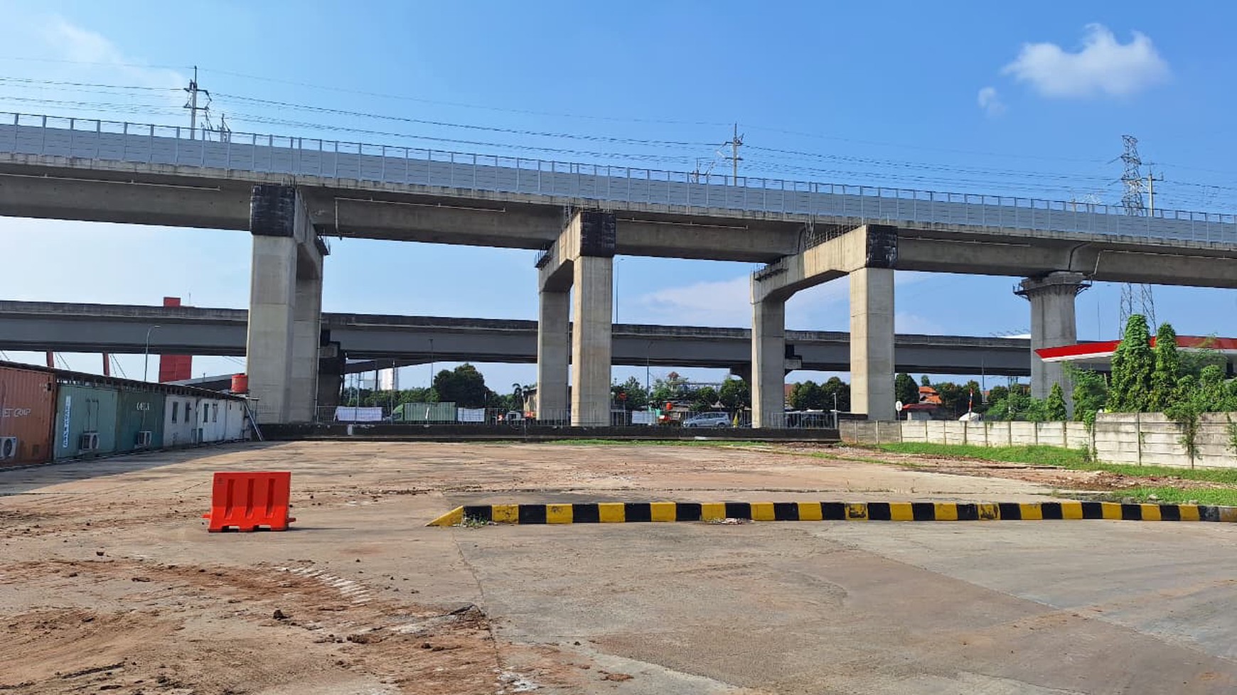 Disewa Lahan 2.115 m2 di rest area KM19B Tol Cikampek Tambun Bekasi