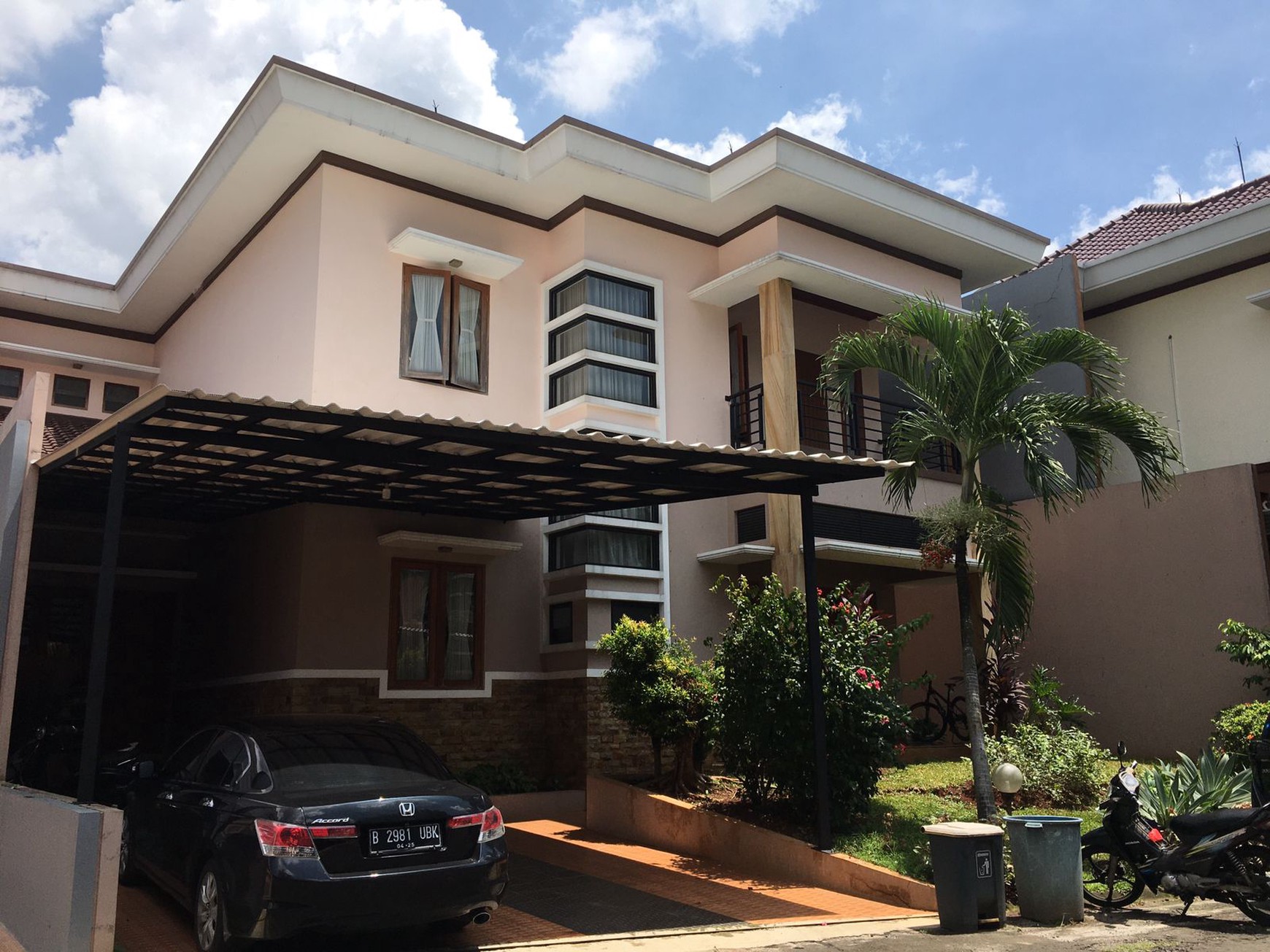 Rumah Besar Siap Huni di Kebagusan Townhouse Jagakarsa