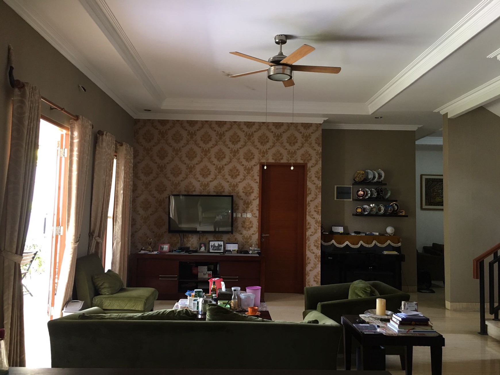 Rumah Besar Siap Huni di Kebagusan Townhouse Jagakarsa