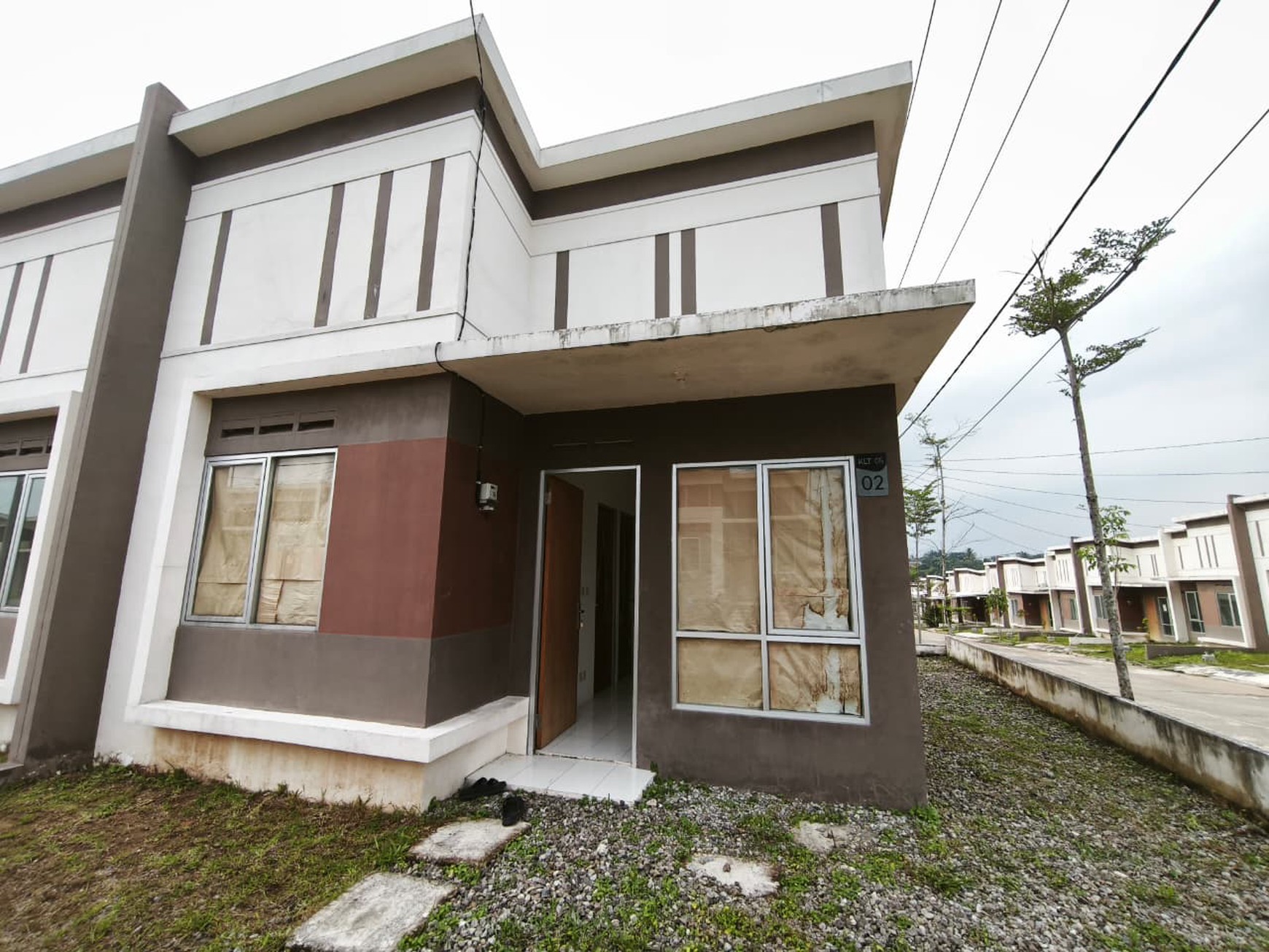 Dijual Cepat Rumah Hook Komplek Podomoro Tenjo