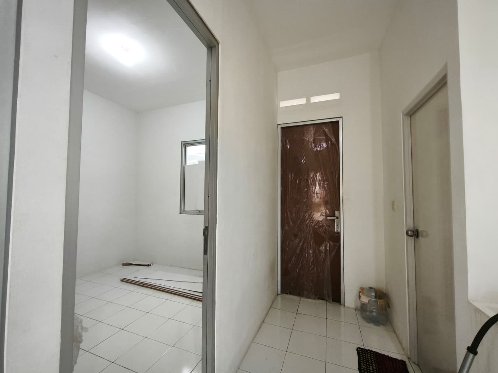 Dijual Cepat Rumah Hook Komplek Podomoro Tenjo