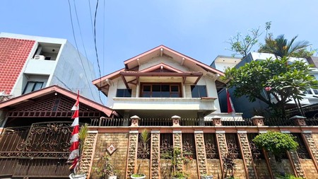 Rumah Di Cilandak Dekat Dengan Citos