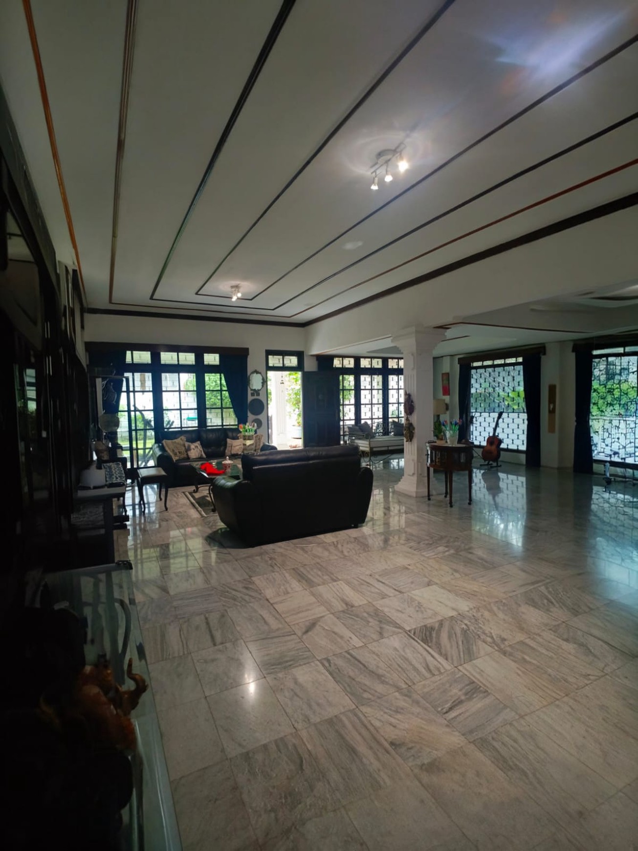 Rumah Bagus Di Jl Kesehatan, Bintaro Jakarta Selatan