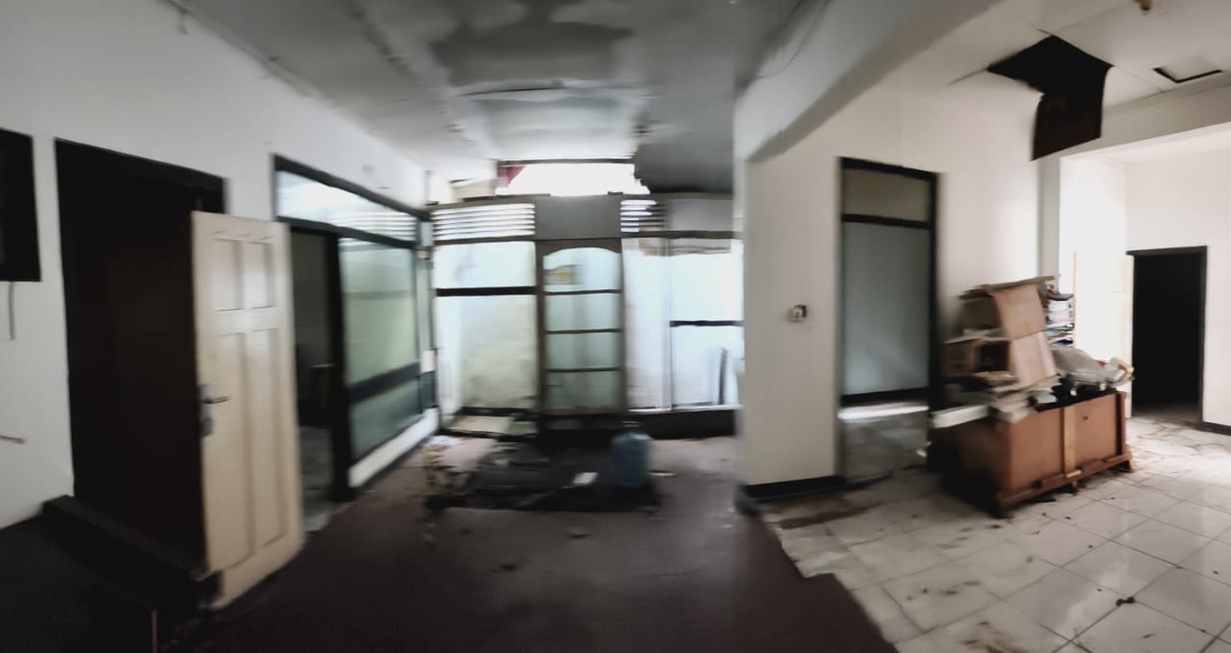 Dijual Rumah Hitung Tanah Di Daerah Menteng, Jakarta Pusat 
Reposisi dari 15M ke 13M dilepas!
