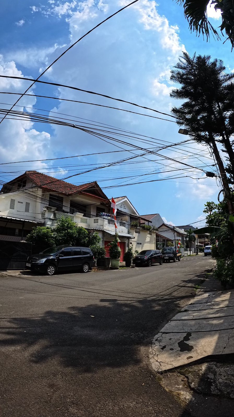 Rumah Bagus Di Komp Kejaksaan Agung Pasar Minggu, Jakarta Selatan