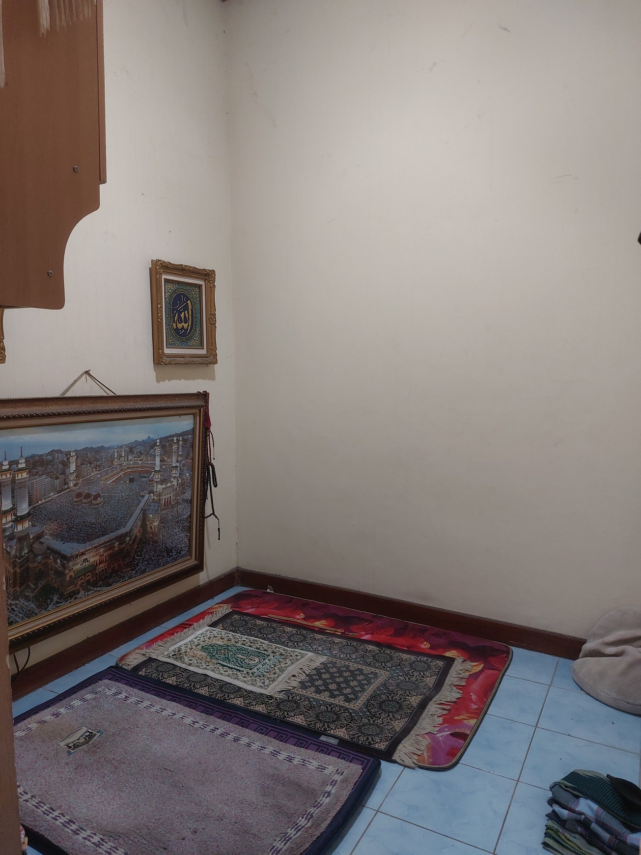 Rumah Besar dan Luas di Villa Pertiwi Depok