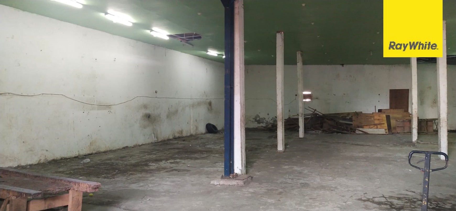 Dijual Gudang di Jalan Kendung Benowo Surabaya Barat
