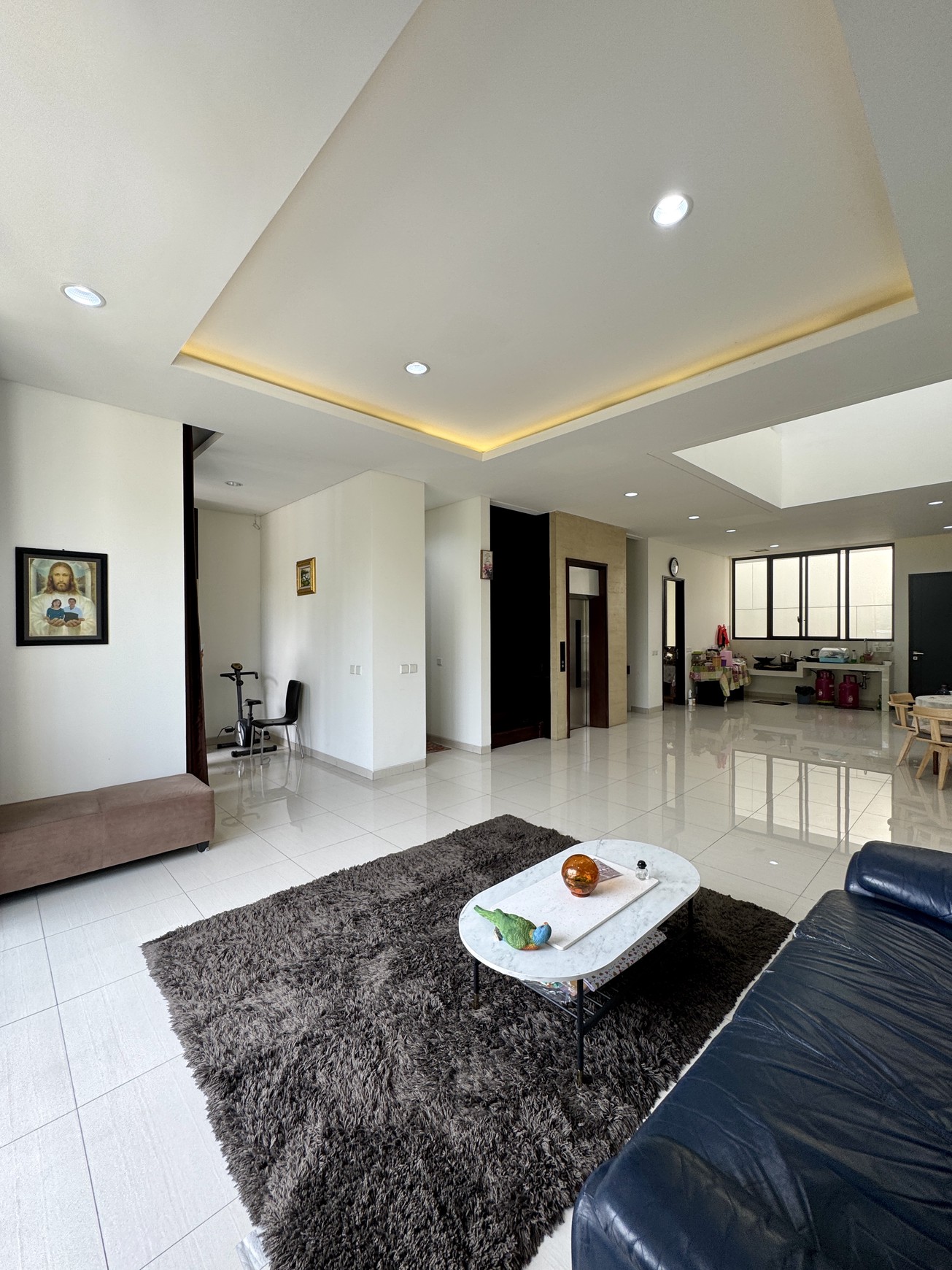 Dijual Rumah Mewah di Puri 11 Residence 