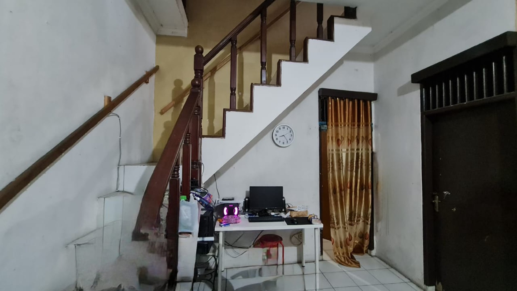 Rumah Tinggal 1 1/2 Lantai di Menteng Dalam Tebet Jaksel