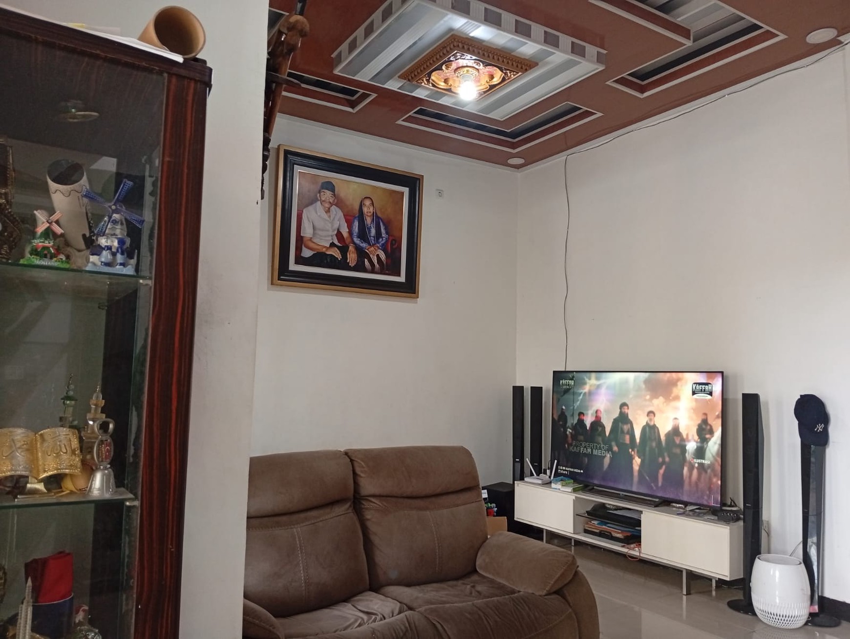 Rumah Idaman di Lokasi Premium - 2 Lantai, Desain Elegan, Cluster Bougenville