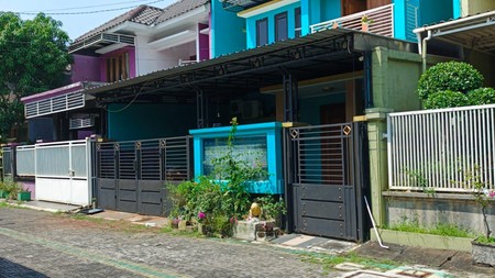 Rumah Idaman di Lokasi Premium - 2 Lantai, Desain Elegan, Cluster Bougenville