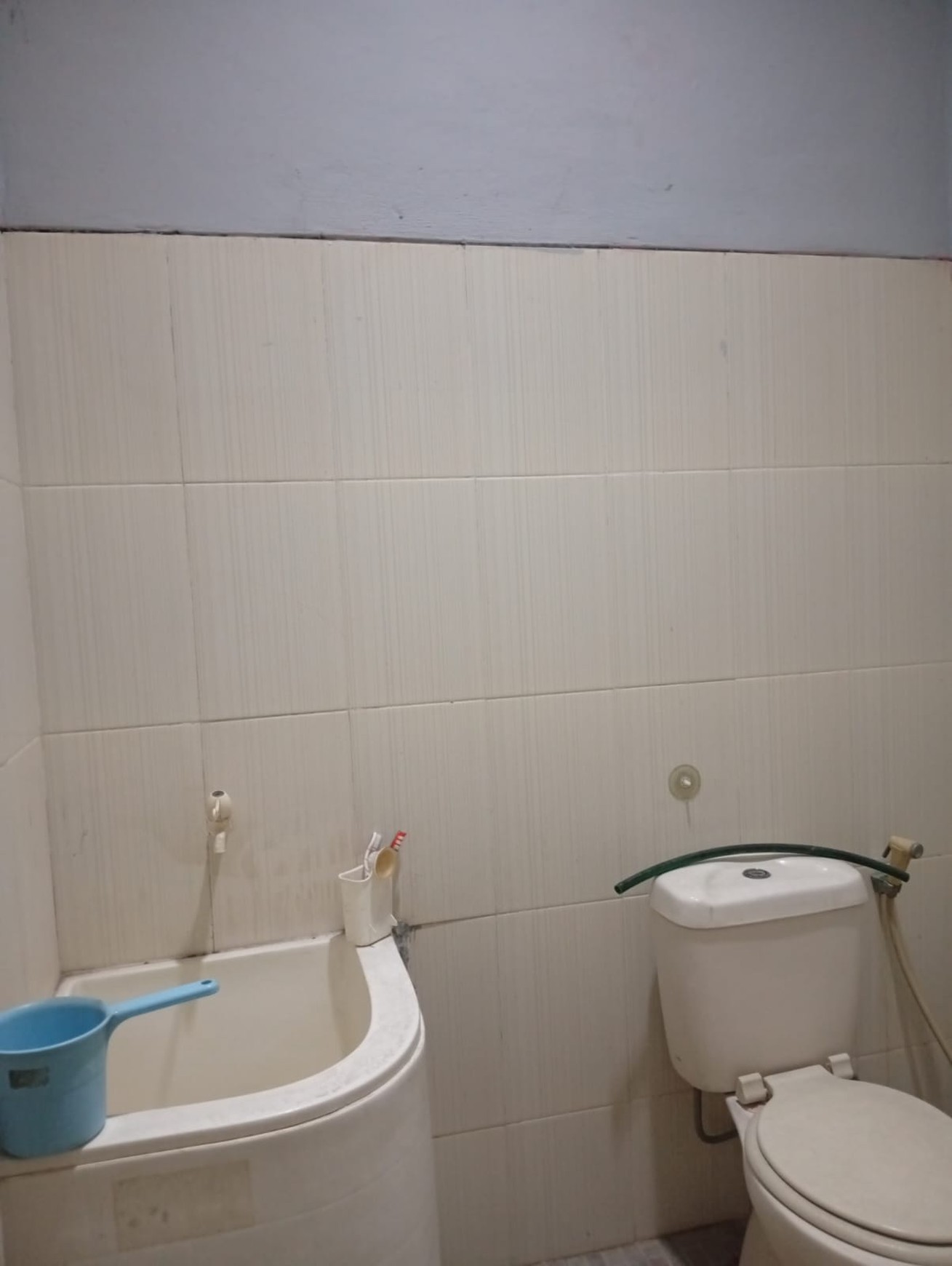 Rumah Idaman di Lokasi Premium - 2 Lantai, Desain Elegan, Cluster Bougenville